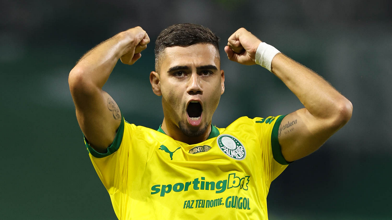 OLHO NELE! Andreas Pereira vira pilar do Palmeiras e projeta 2026 em alta