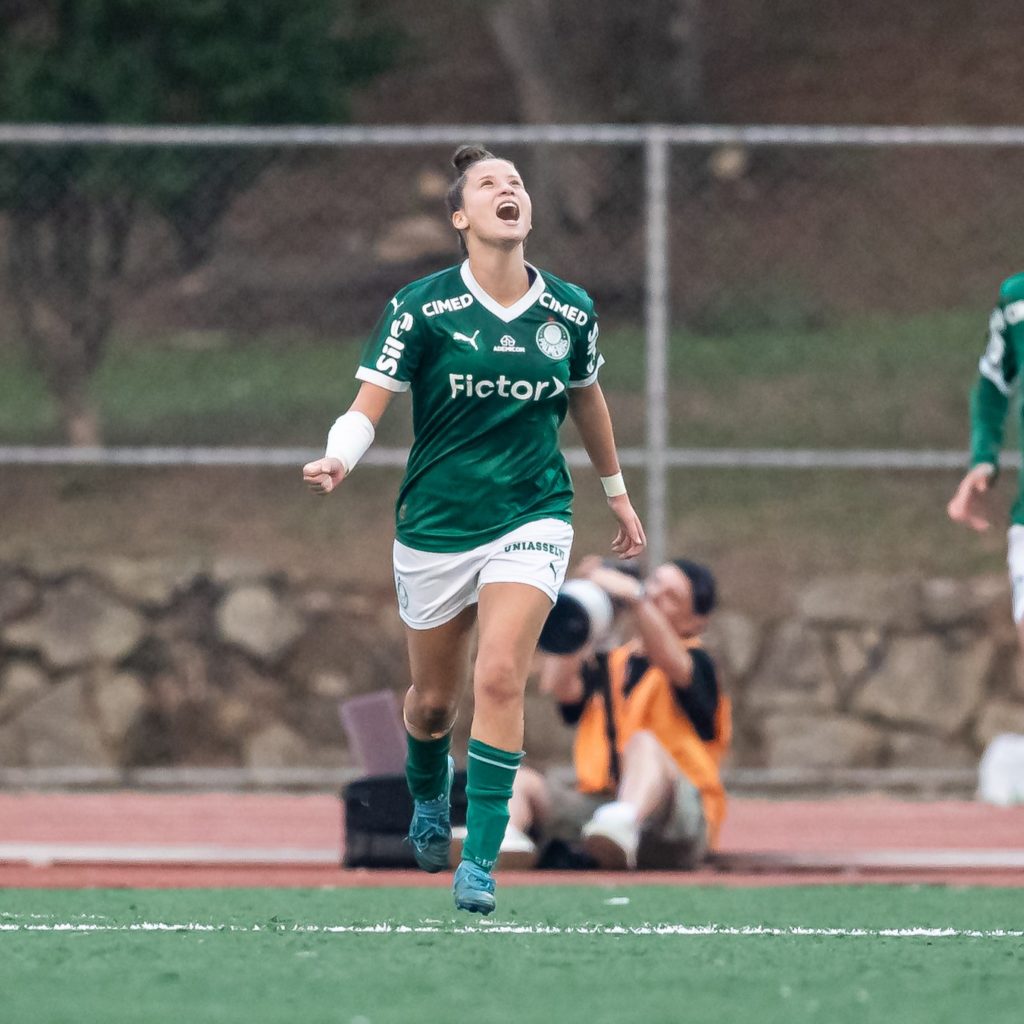 Palmeiras e Botafogo se enfrentam na Copinha feminina; saiba onde assistir ao duelo emocionante