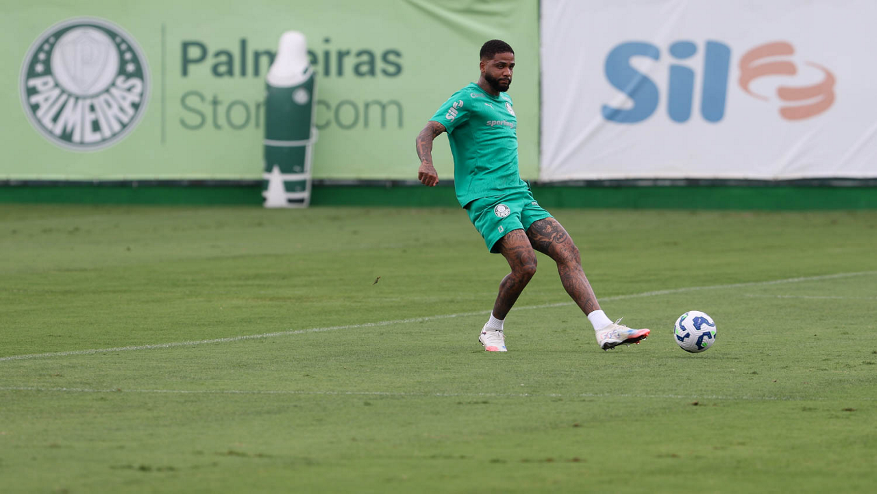 Micael fica aquém das expectativas no Palmeiras e futuro para 2025 gera incertezas nos bastidores
