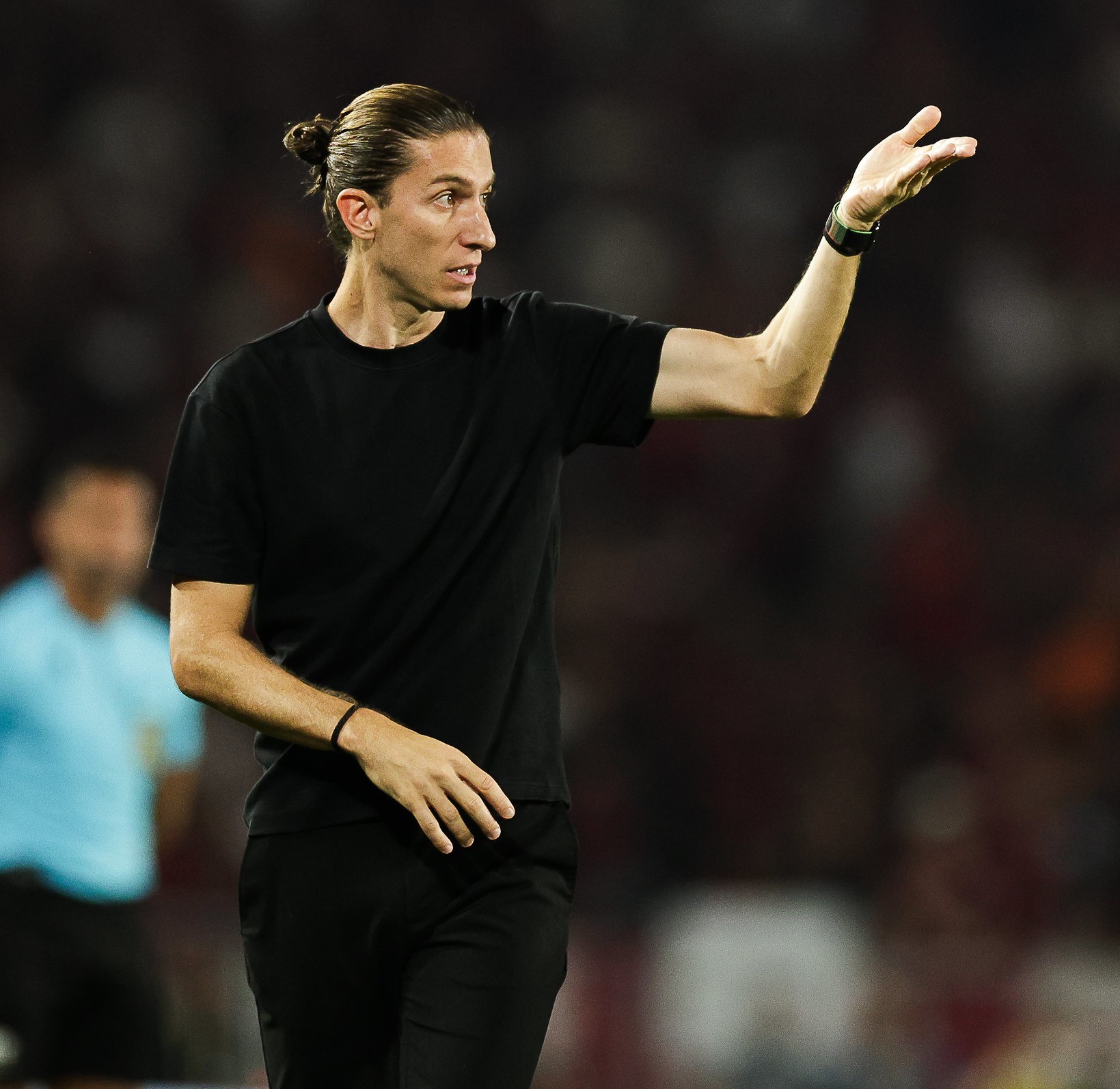 Após conquistas, Filipe Luís admite: Ficha ainda não caiu e busca renovar com o Flamengo
