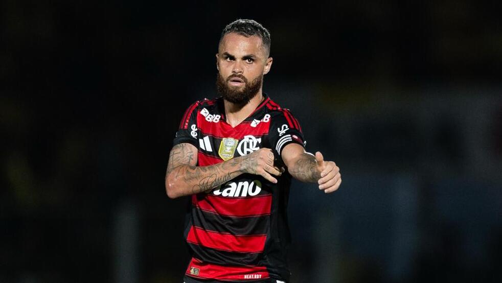 Michael revela impasse no Flamengo e admite: Sem espaço, futuro incerto