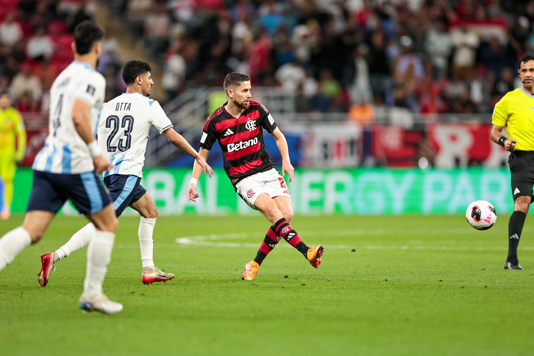 Flamengo e PSG se enfrentam na final da Copa Intercontinental; expectativa já toma conta dos torcedores