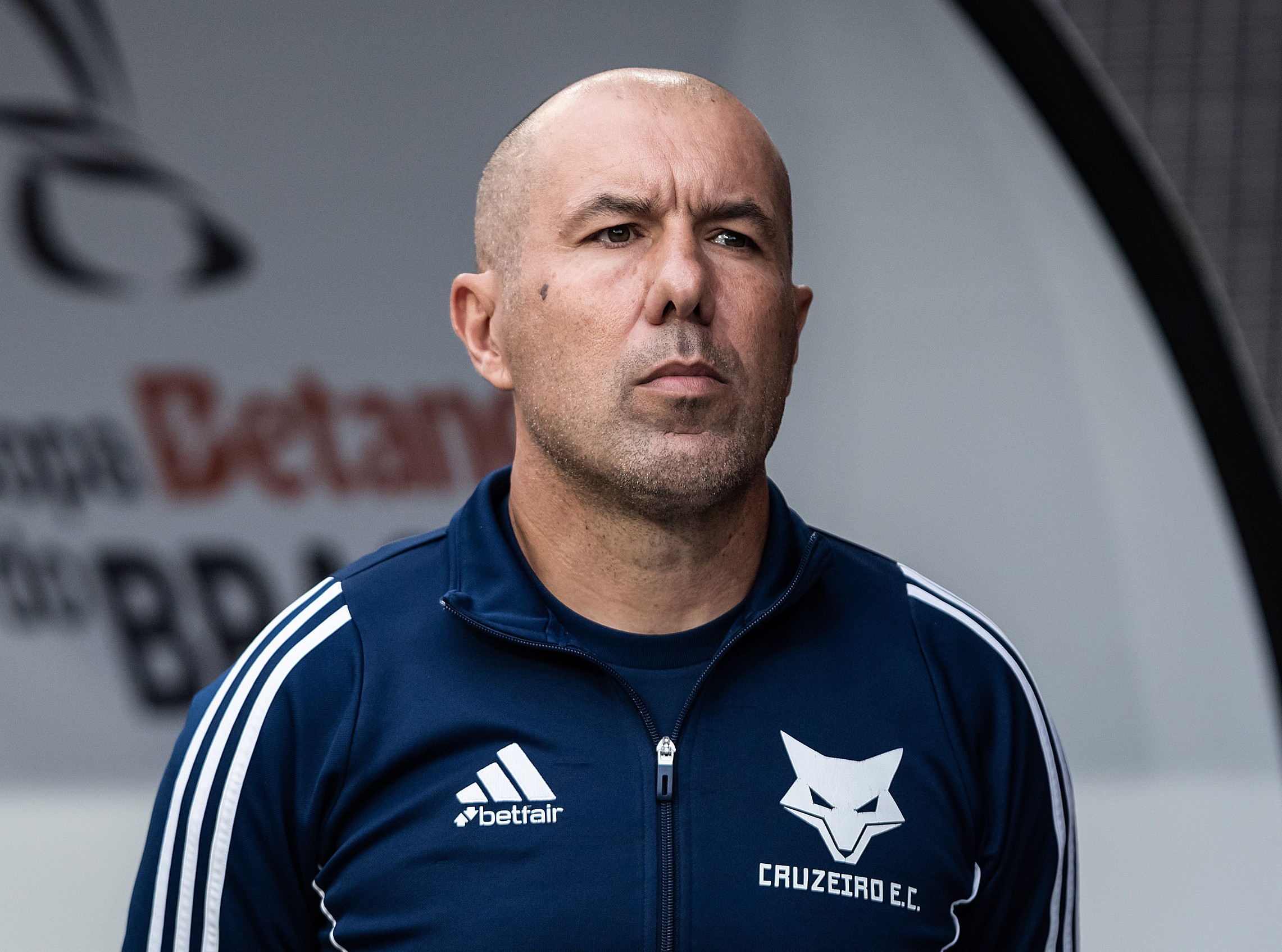 Flamengo mira Leonardo Jardim como substituto de Filipe Luís