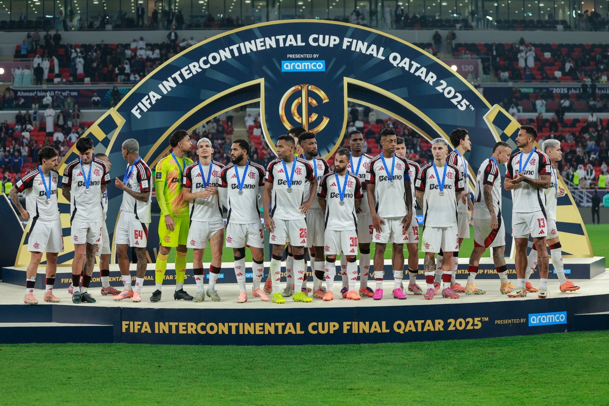 Ultimo campeão do MUNDO! Com a derrota do Flamengo para o PSG o Corinthians segue sendo o ultimo brasileiro campeão do Mundo