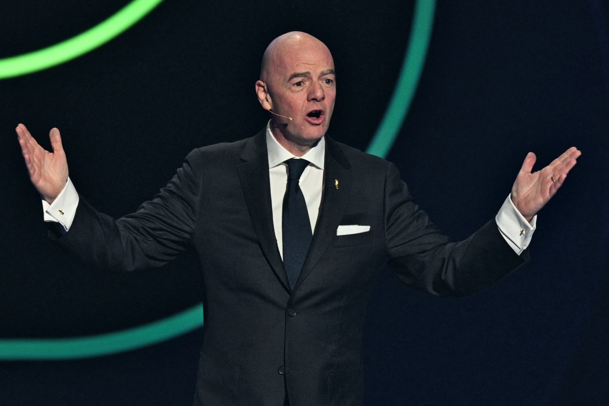 Infantino defende seu projeto: “É uma oportunidade, mas não uma obrigação”