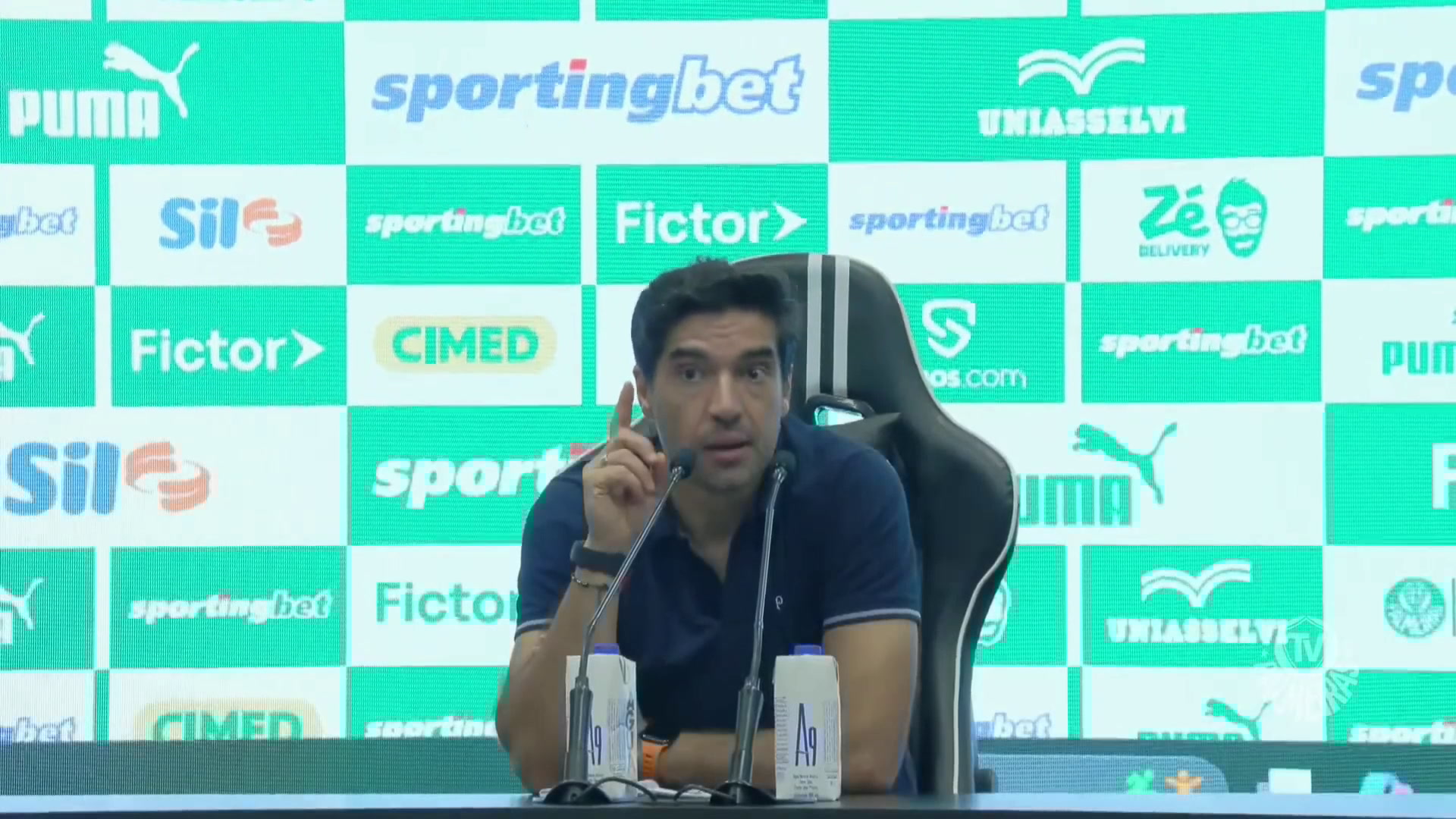 Abel Ferreira dispara: 