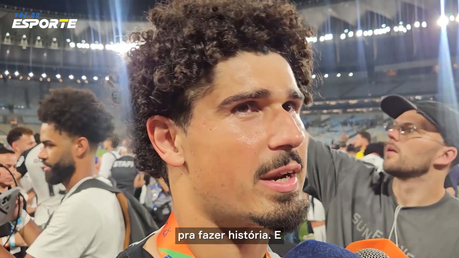 Vim para fazer história