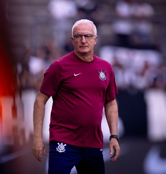 Dorival Valoriza Talentos da Base e Planeja Estratégia para o Clássico