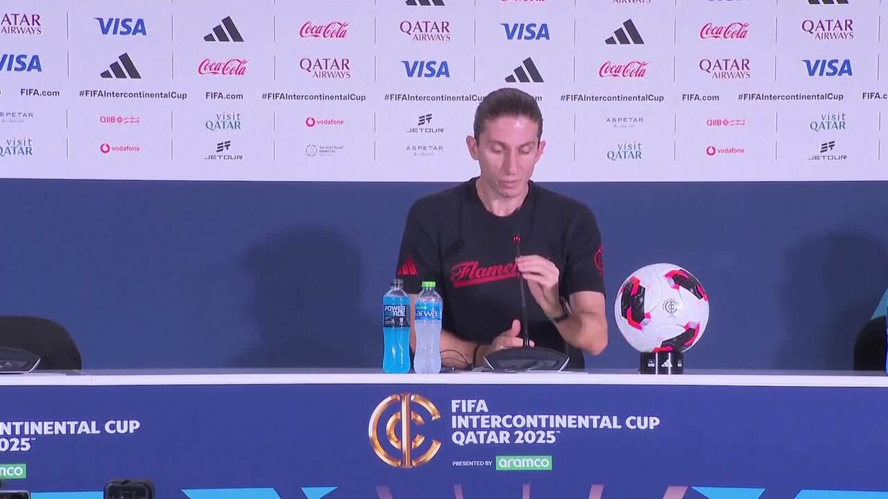 Artilheiro de volta? Filipe Luís comenta sobre possível titularidade de Pedro