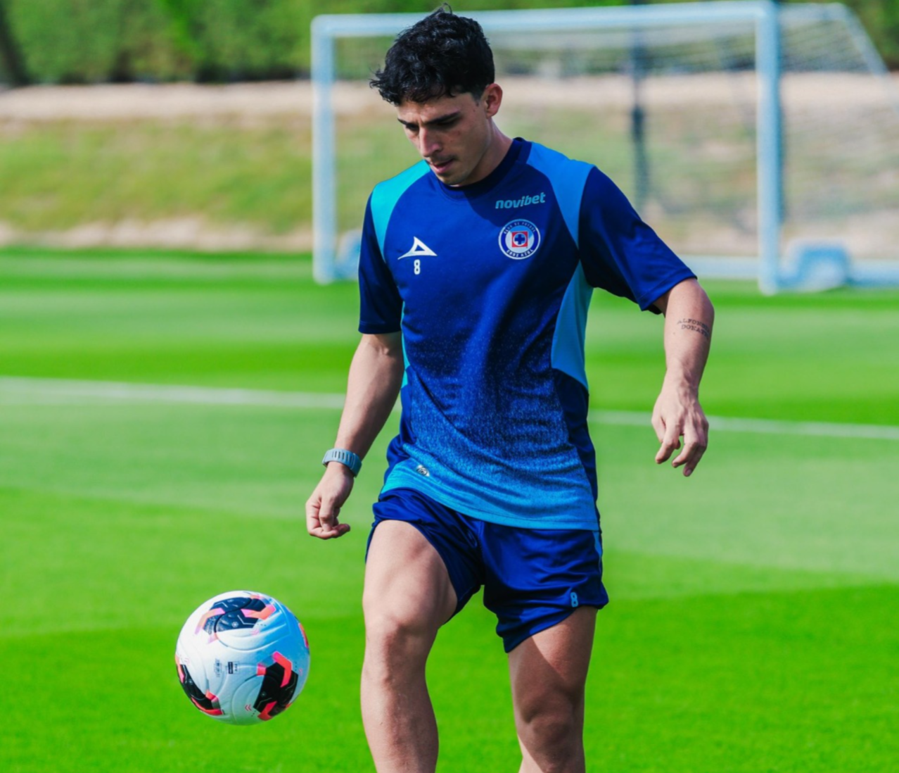 Cruz Azul visita o Maracanã e se prepara para duelo histórico contra Flamengo no Intercontinental