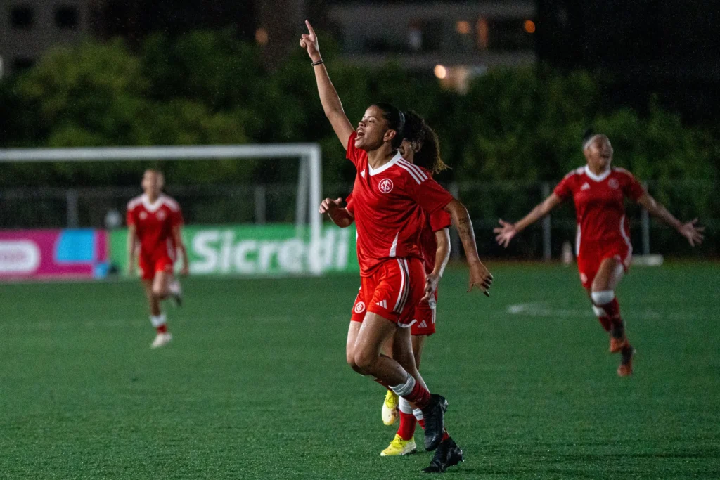 Inter se impõe e derrota o Corinthians: os melhores momentos da emocionante Copinha feminina