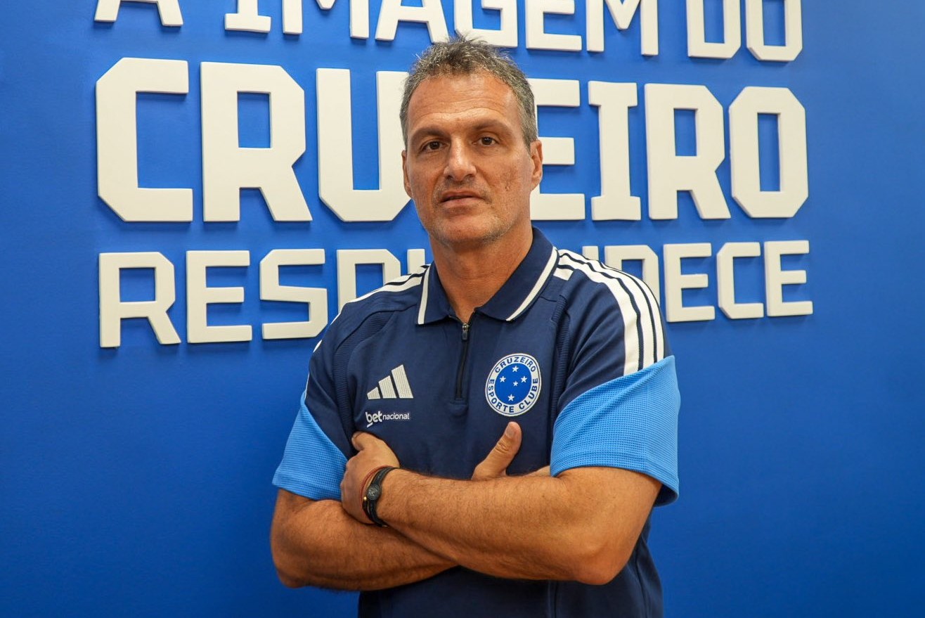 Cruzeiro reage e anuncia novo executivo de futebol, que estava na mira do Corinthians