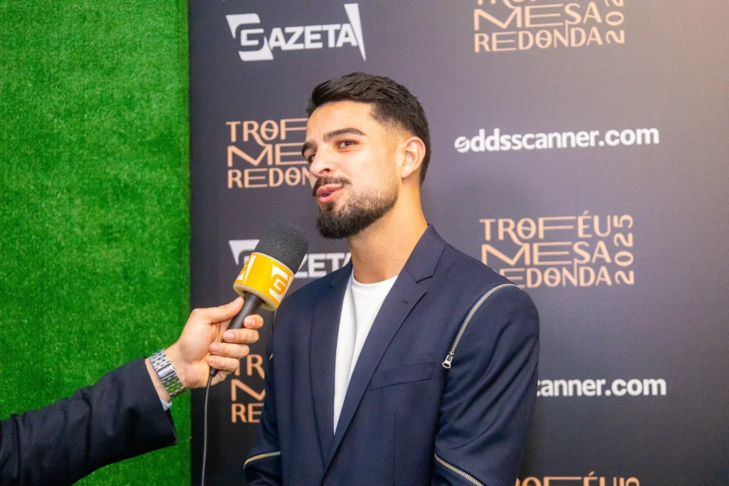 Flaco López, artilheiro do Palmeiras, mira 2026 e fala sobre preparação para a Copa: 