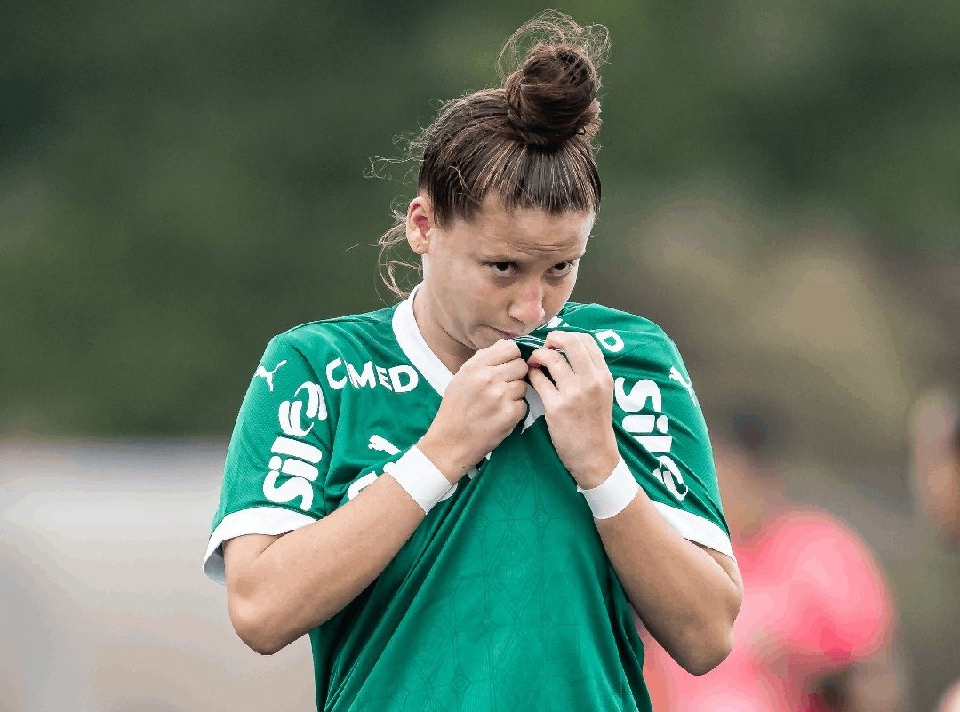 Stefanie, artilheira do Palmeiras, celebra estreia na Copinha feminina e evita prometer gols