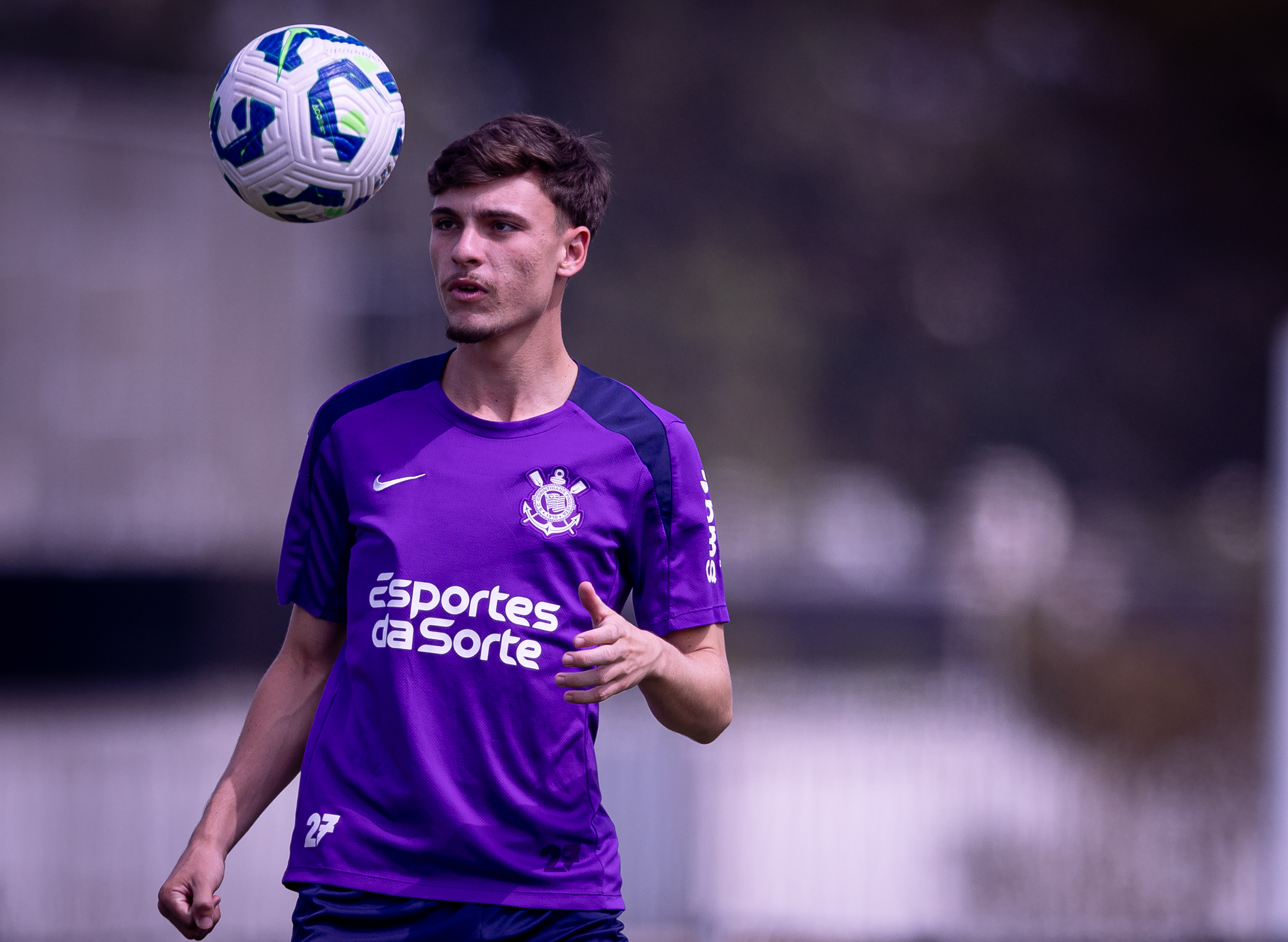 Bidon avalia temporada tumultuada no Corinthians e promete reviravolta em 2024