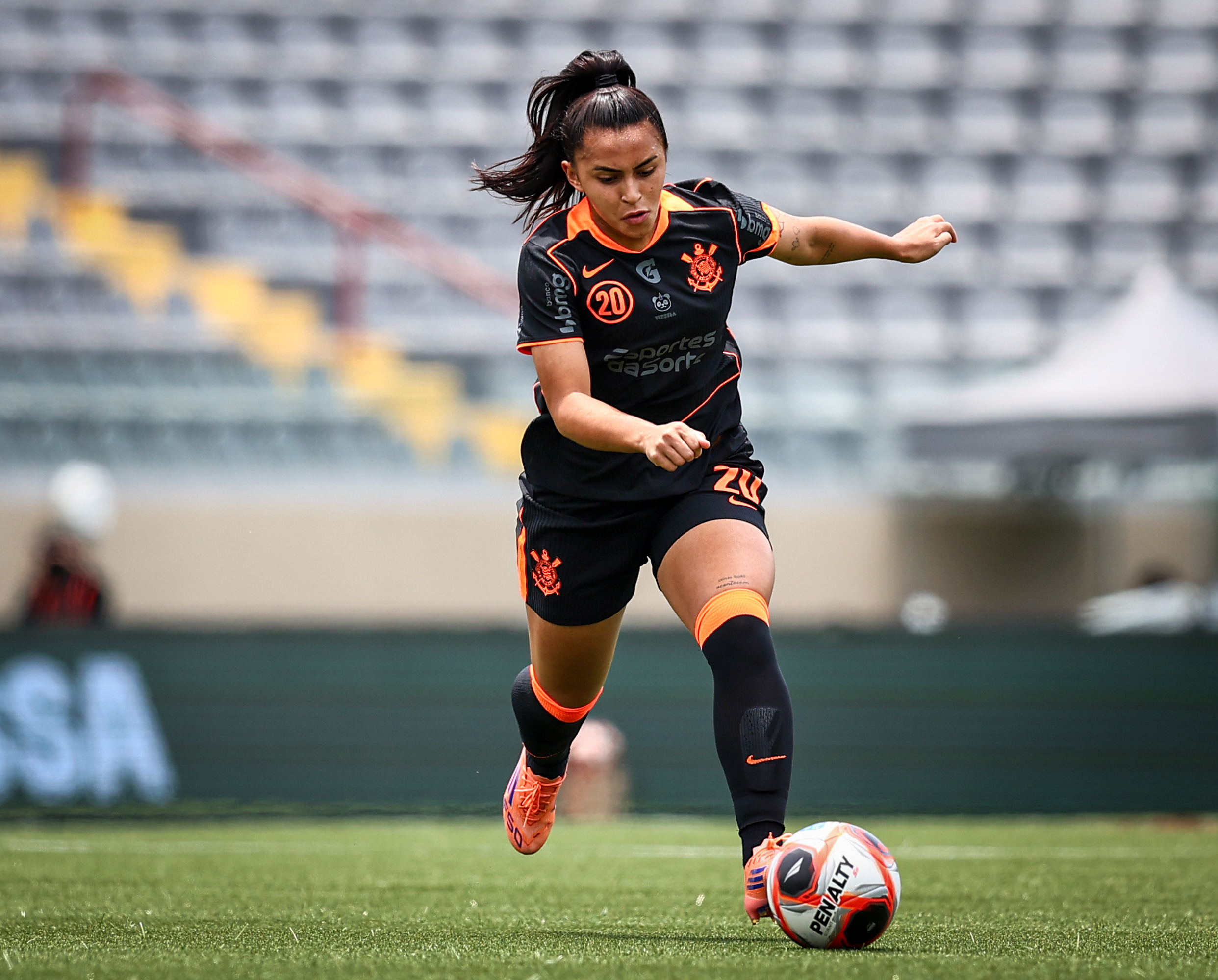 Mariza confirma saída do Corinthians ao fim da temporada e surpreende torcedores no clube