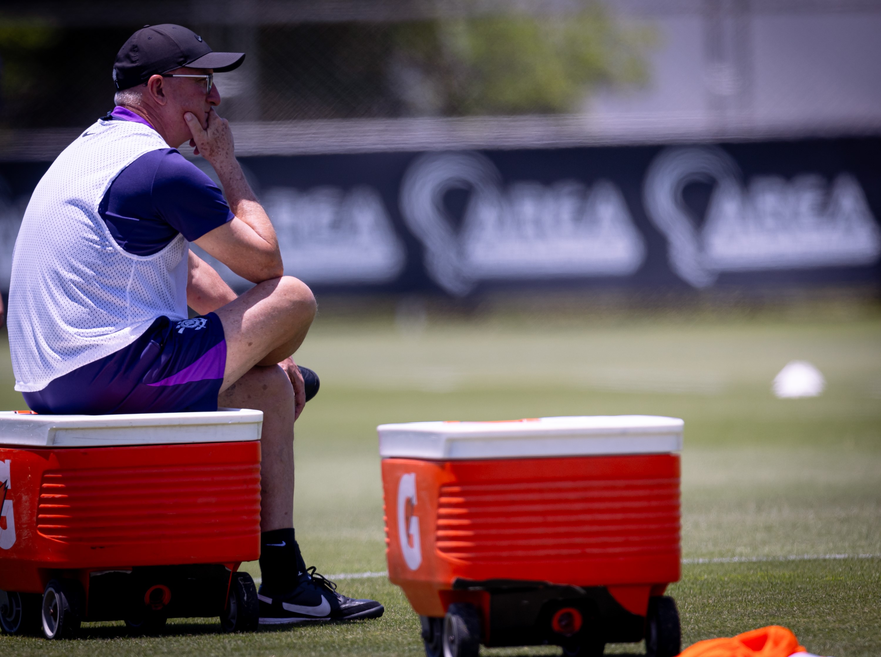 Desfalques importantes? Dorival sofre com jogadores suspensos e lesionados