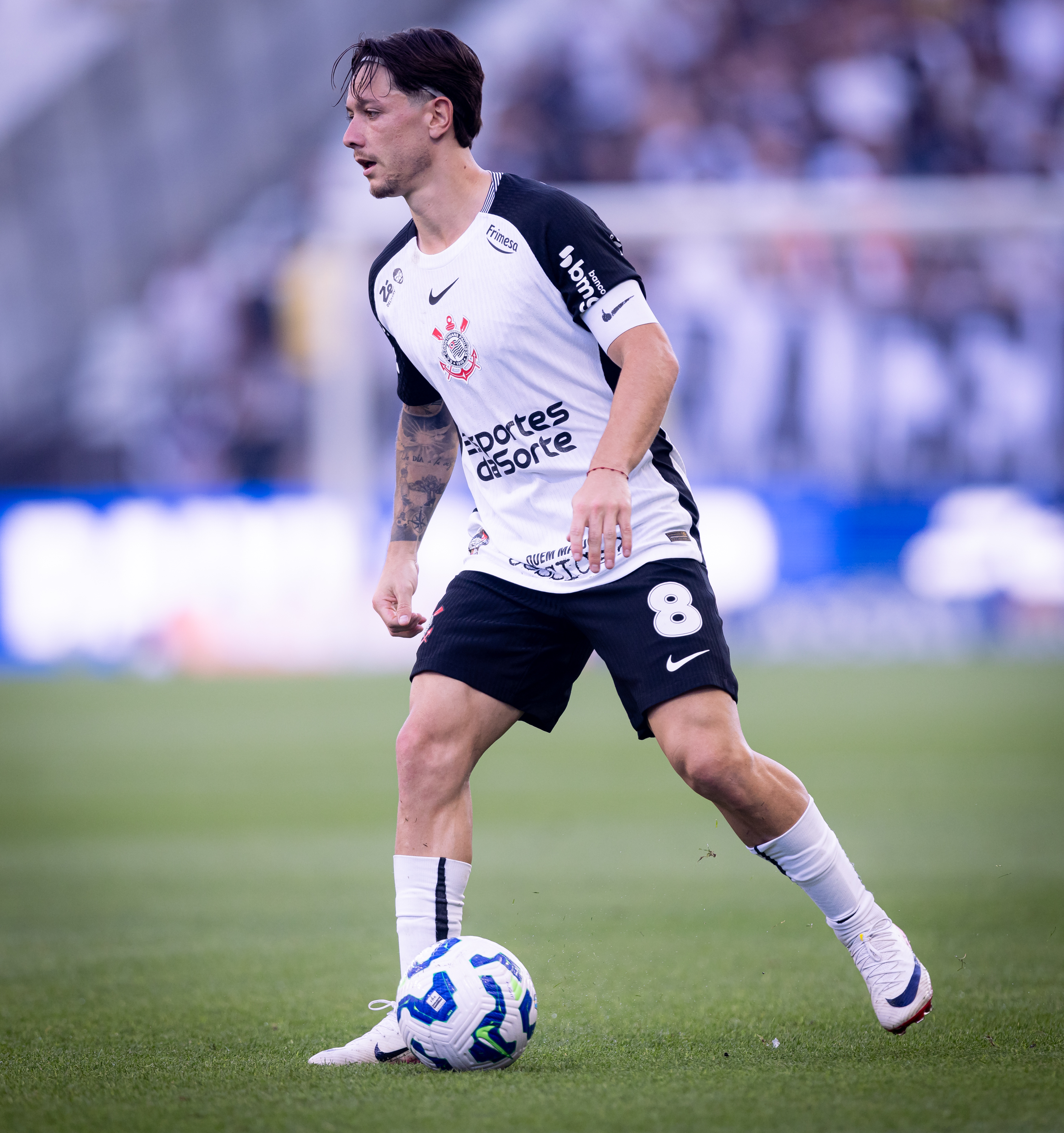 Lesões preocupam: Yuri Alberto e Garro viram dúvida no Corinthians para duelo no Mineirão