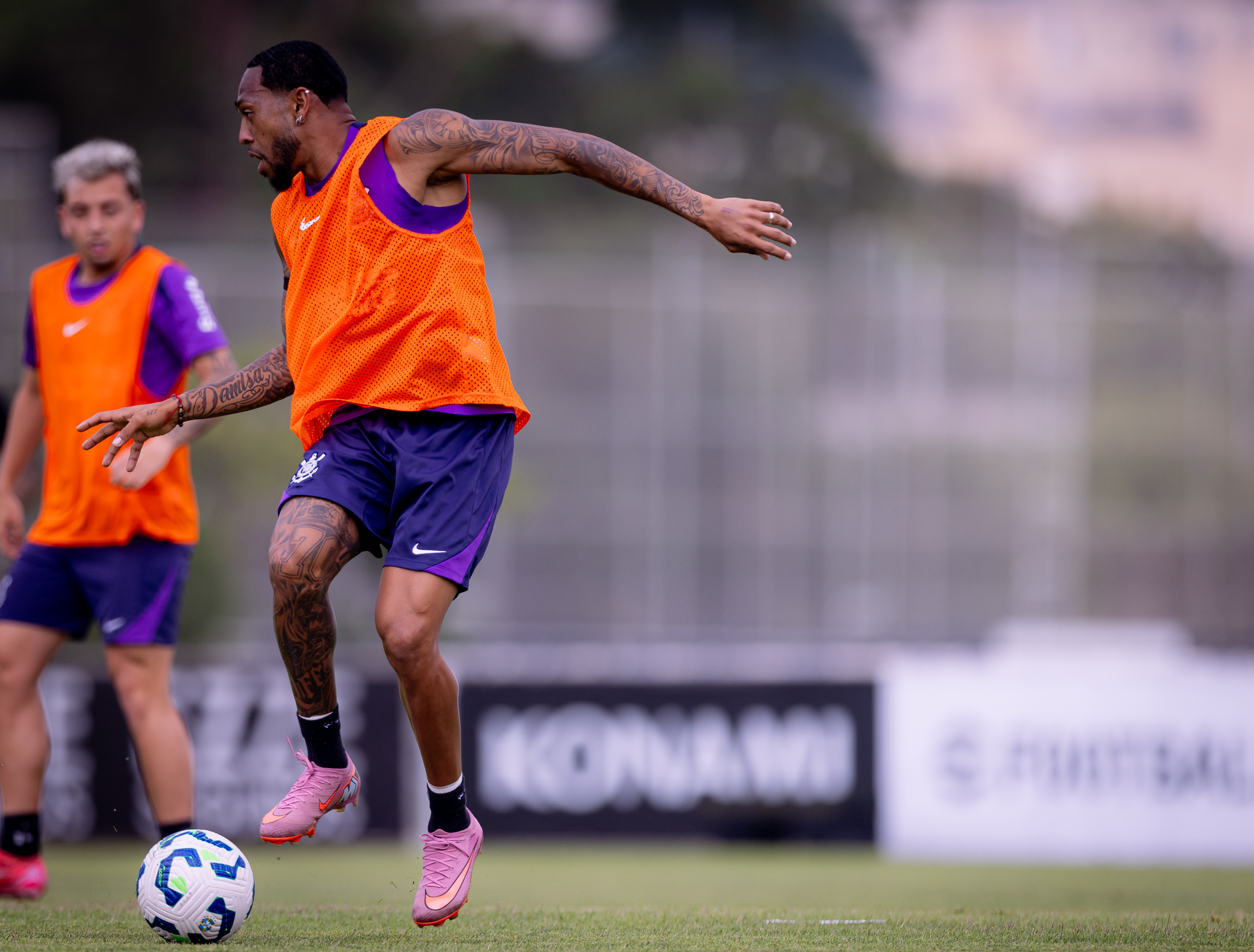 Corinthians intensifica preparação: veja os momentos do treino desta terça-feira, nas imagens!
