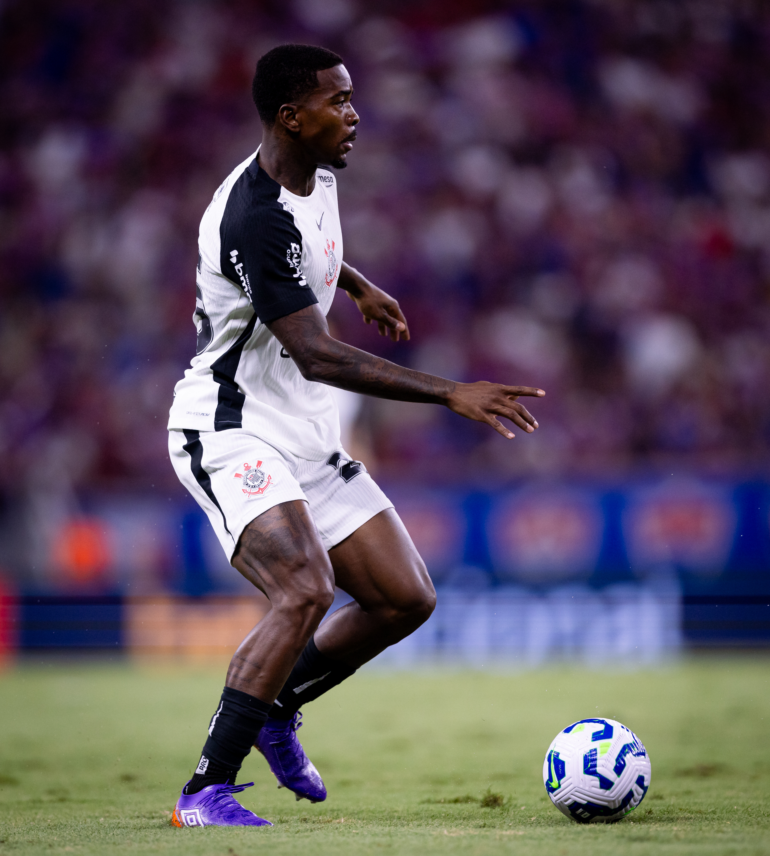 Corinthians sofre revés amarga para o Fortaleza, e jogadores geram repercussão com notas baixas na partida