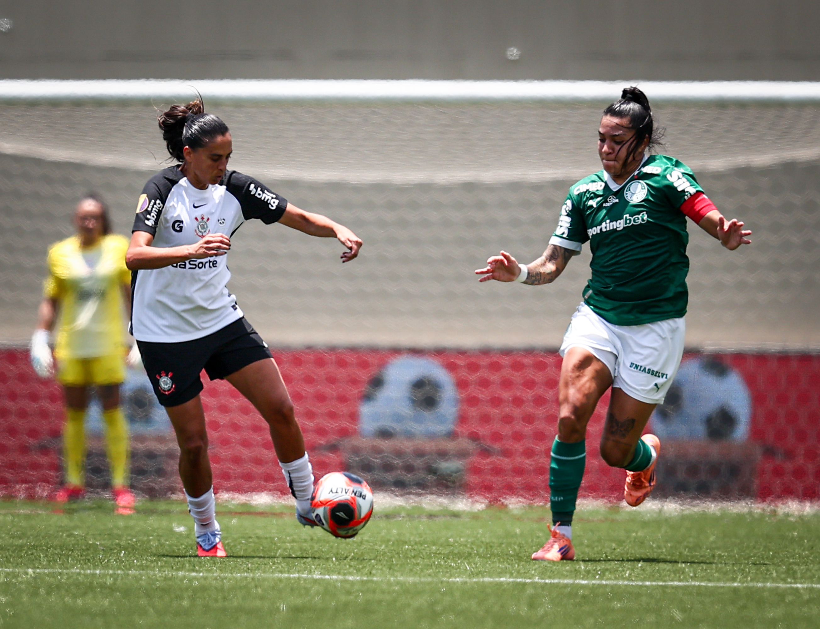 Corinthians define Canindé como palco do jogo de volta da final do Paulista feminino, em meio a polêmica