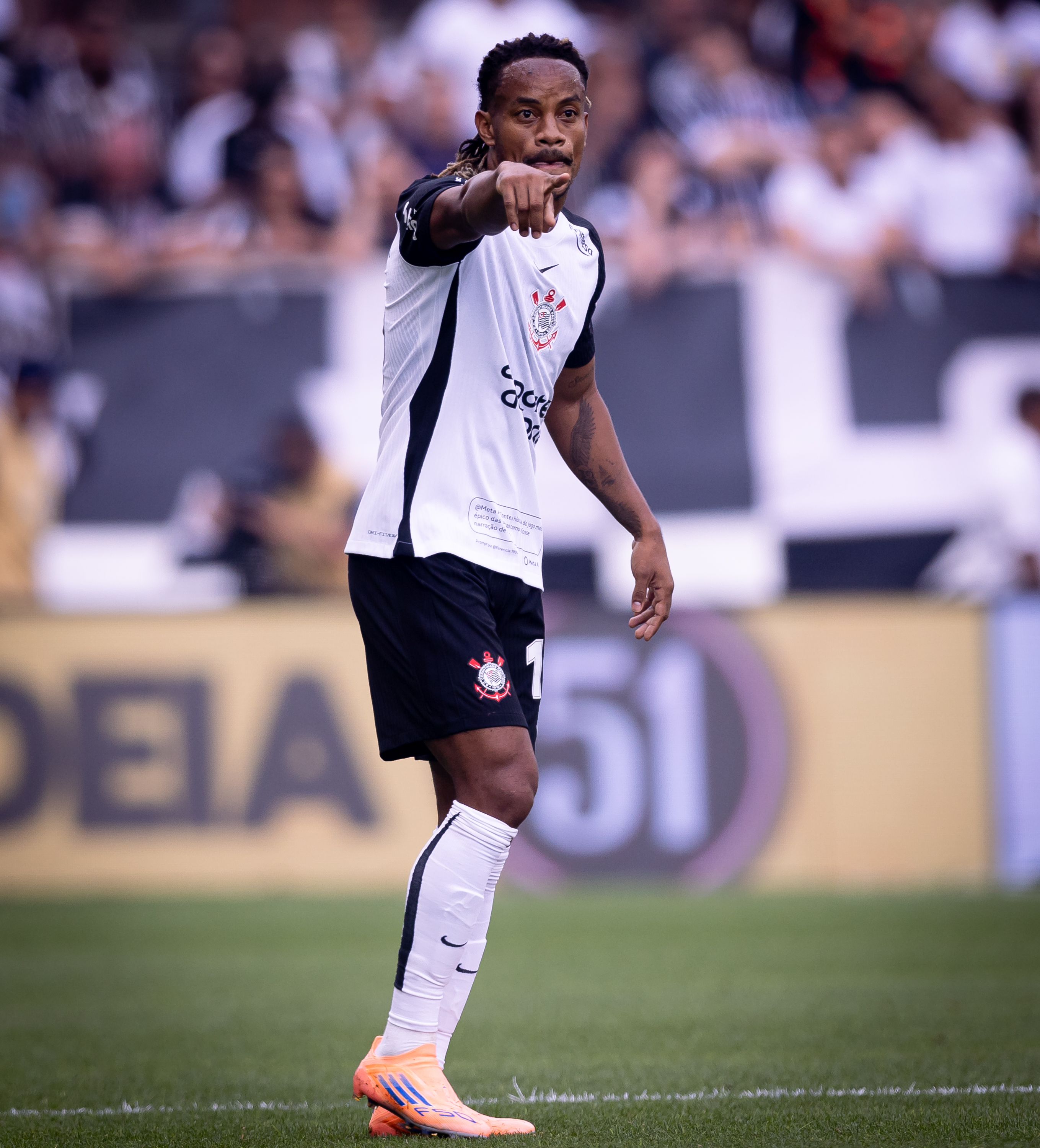 Corinthians empata e revela impasse no Brasileiro, enquanto foca em metas para a Copa do Brasil