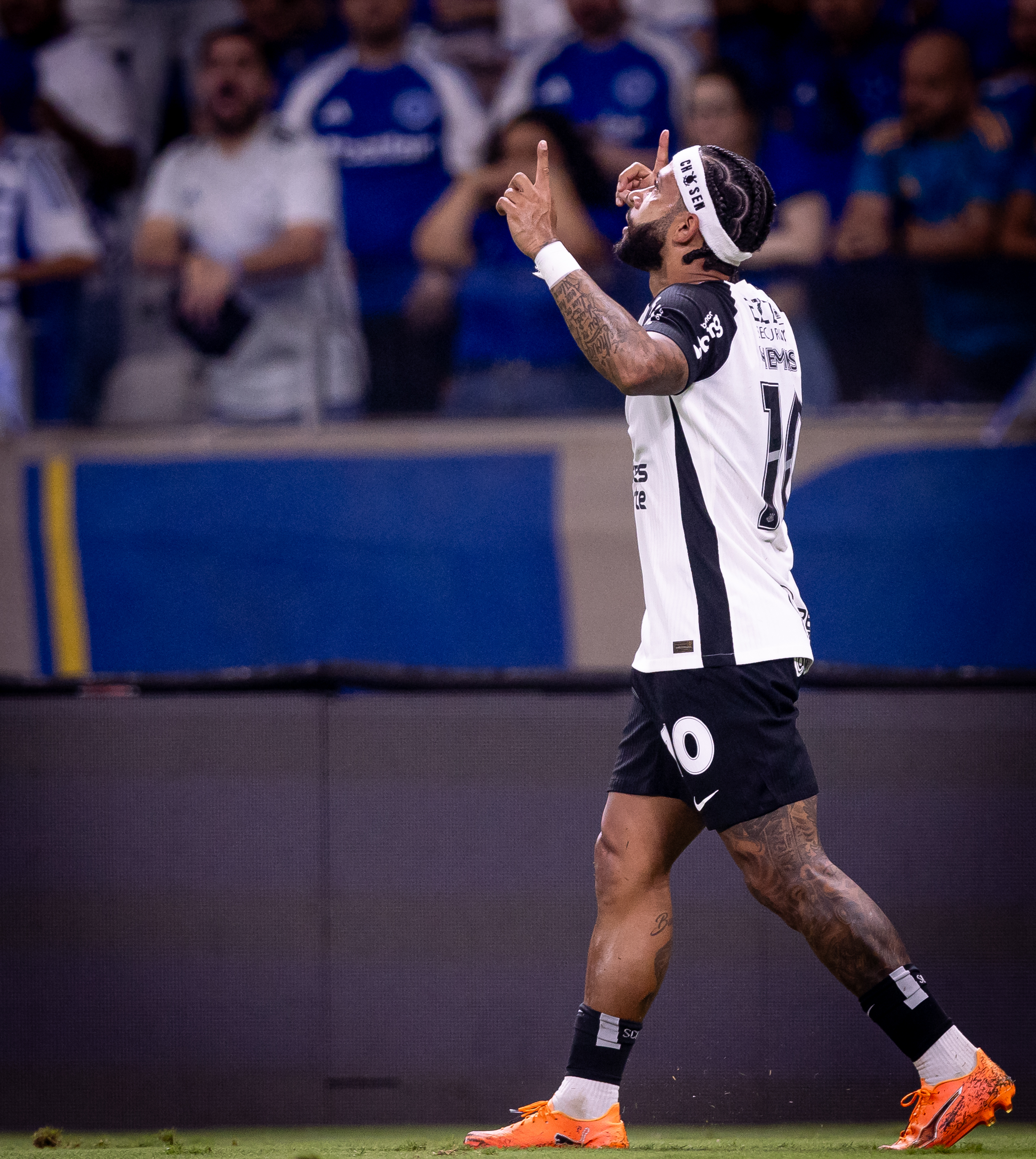 Memphis brilha no mata-mata e se destaca nas estatísticas do Corinthians em momentos decisivos
