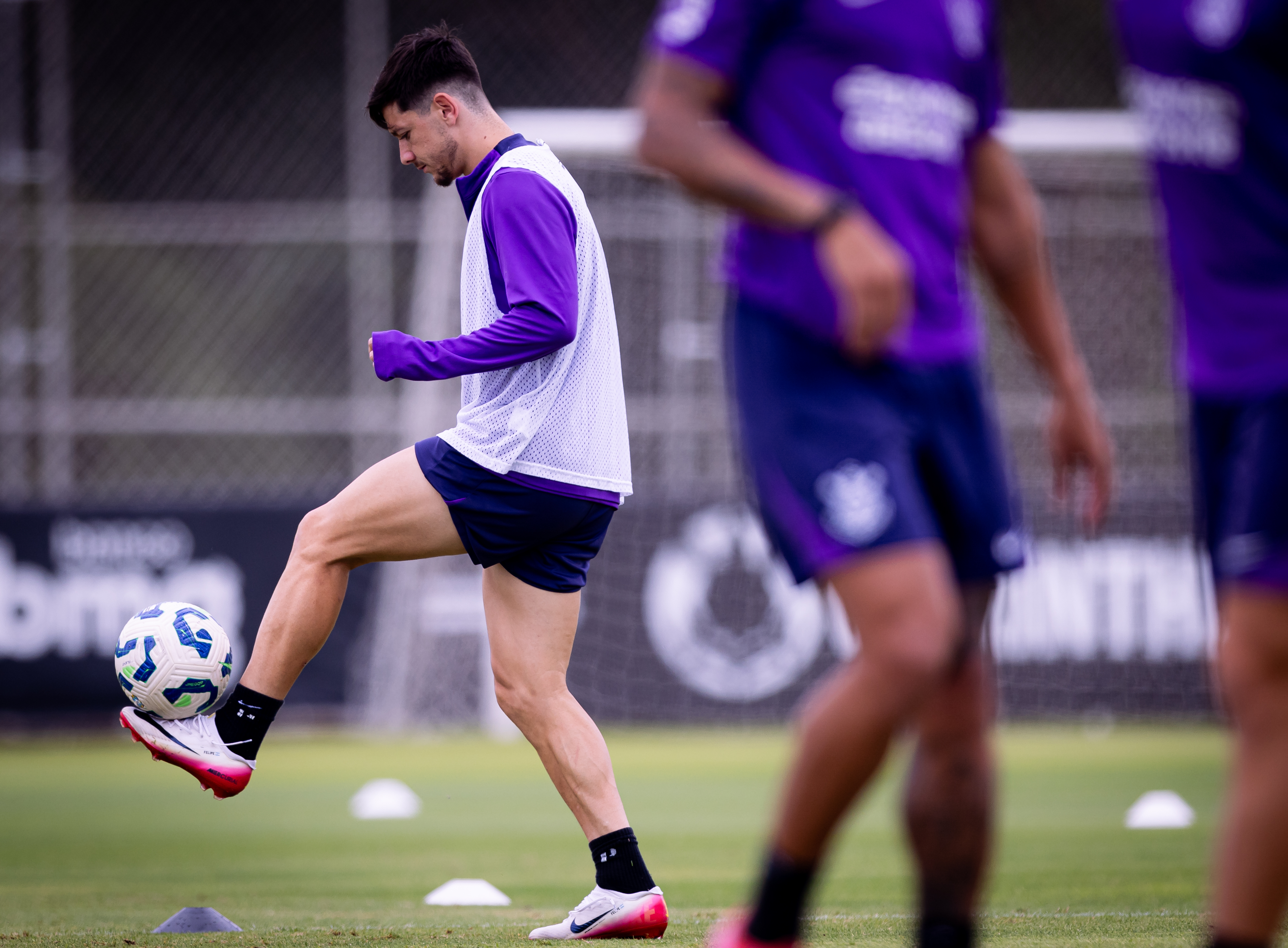 Preparação encerrada? Com time completo jogadores do Corinthians treinam com foco em pênaltis e encerram preparação para a final da Copa do Brasil