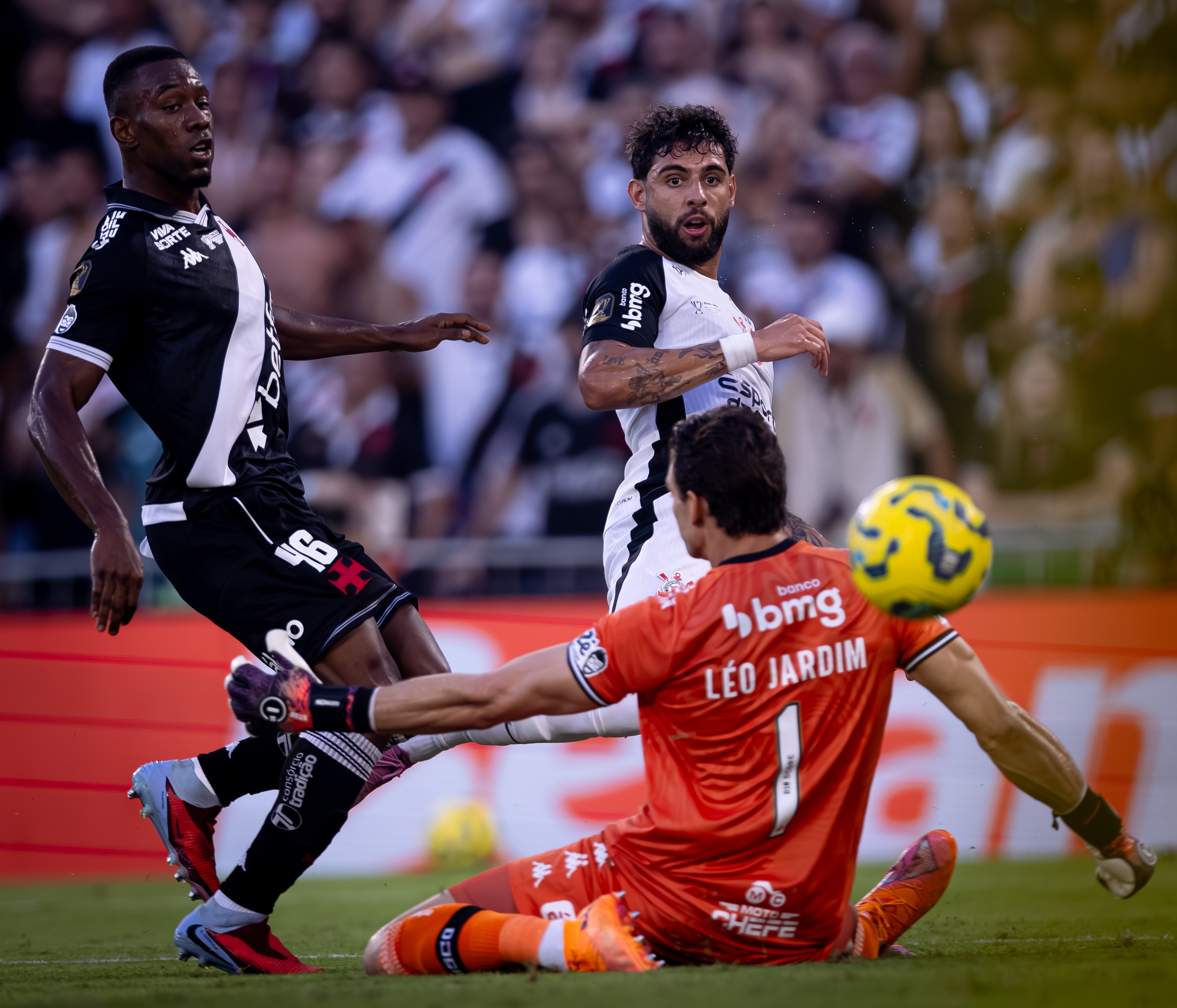 Corinthians brilha em 2025: jogadores se destacam e levantam expectativas para a temporada!