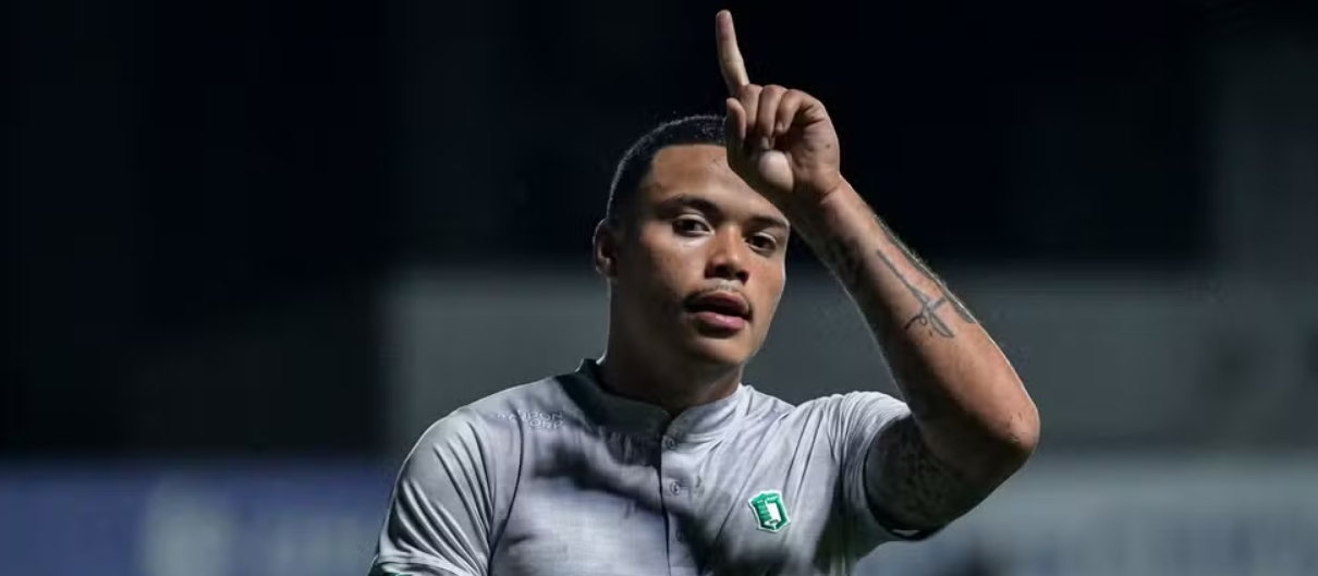 Fluminense mira volante ex-Corinthians e acelera negociações nos bastidores do futebol