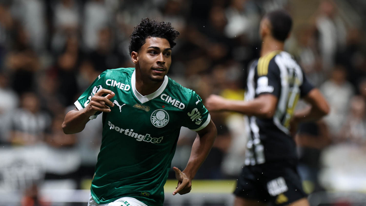 Luighi no Palmeiras em 2025: temporada é avaliada pela torcida, e opiniões divergem nas redes sociais