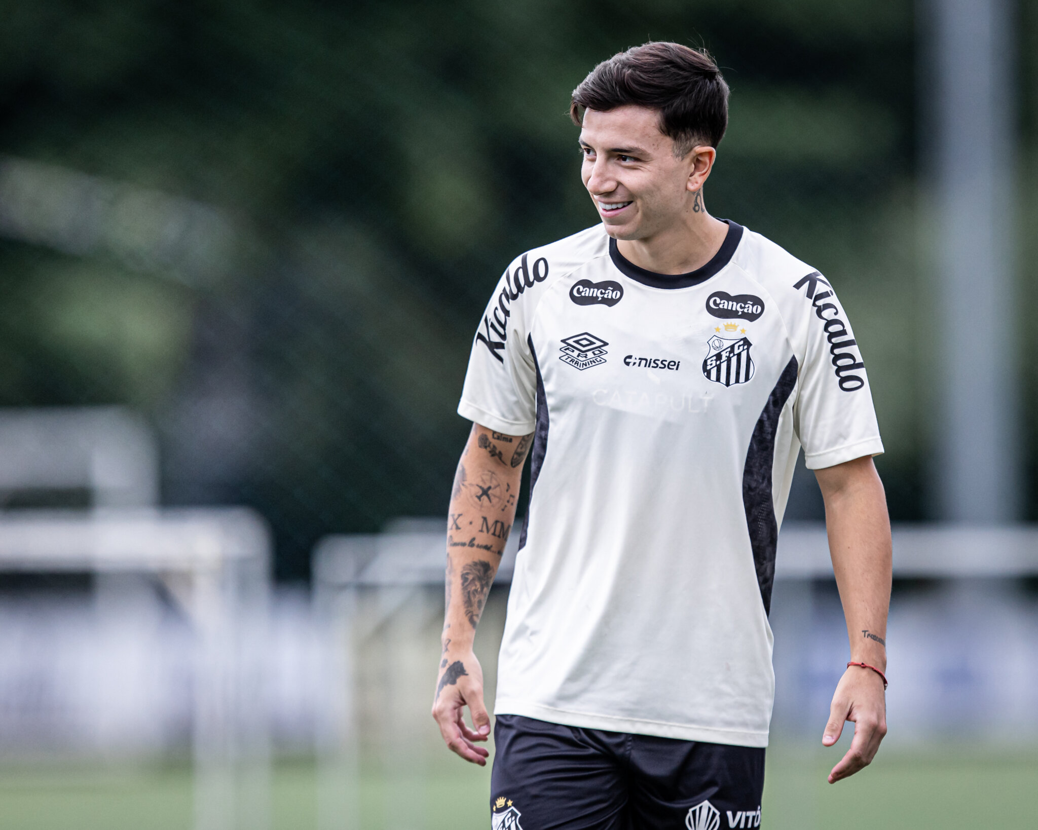 Barreal projeta duelo contra o Corinthians e relembra 