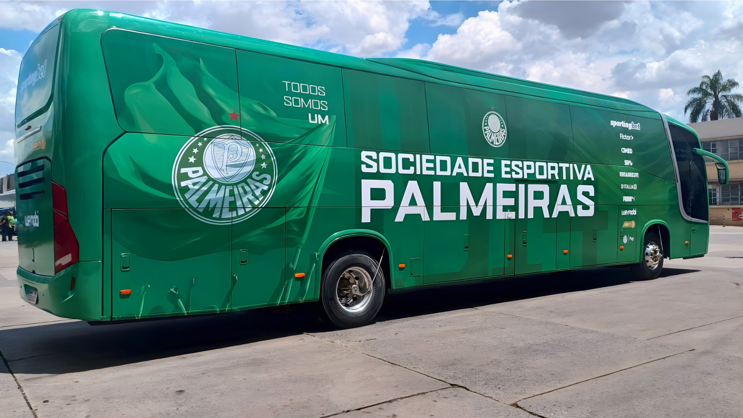 Palmeiras apresenta novo ônibus para as equipes de futebol: inovação para 2026 e além