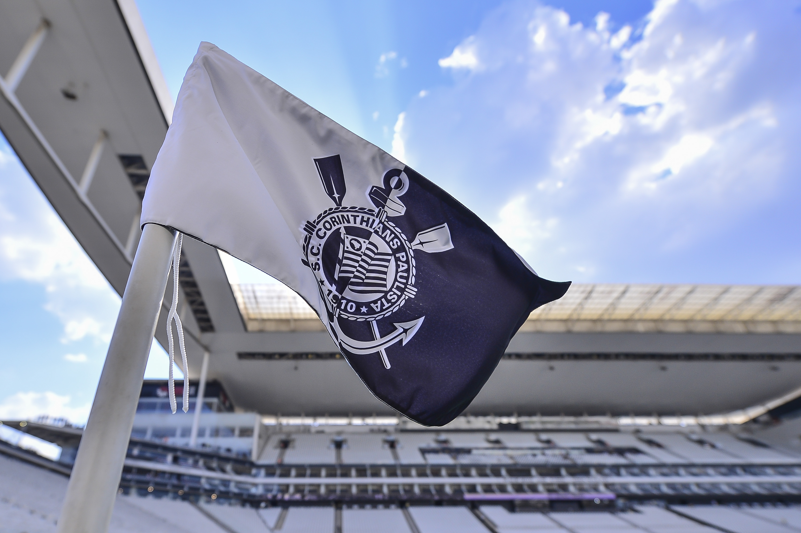 Corinthians reage e antecipa estreia no Brasileiro, jogando na Vila após acordo com o Santos