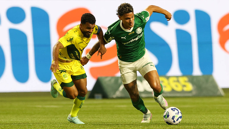 Decepções de 2025! Torcida destaca 3 jogadores que foram as decepções de 2025