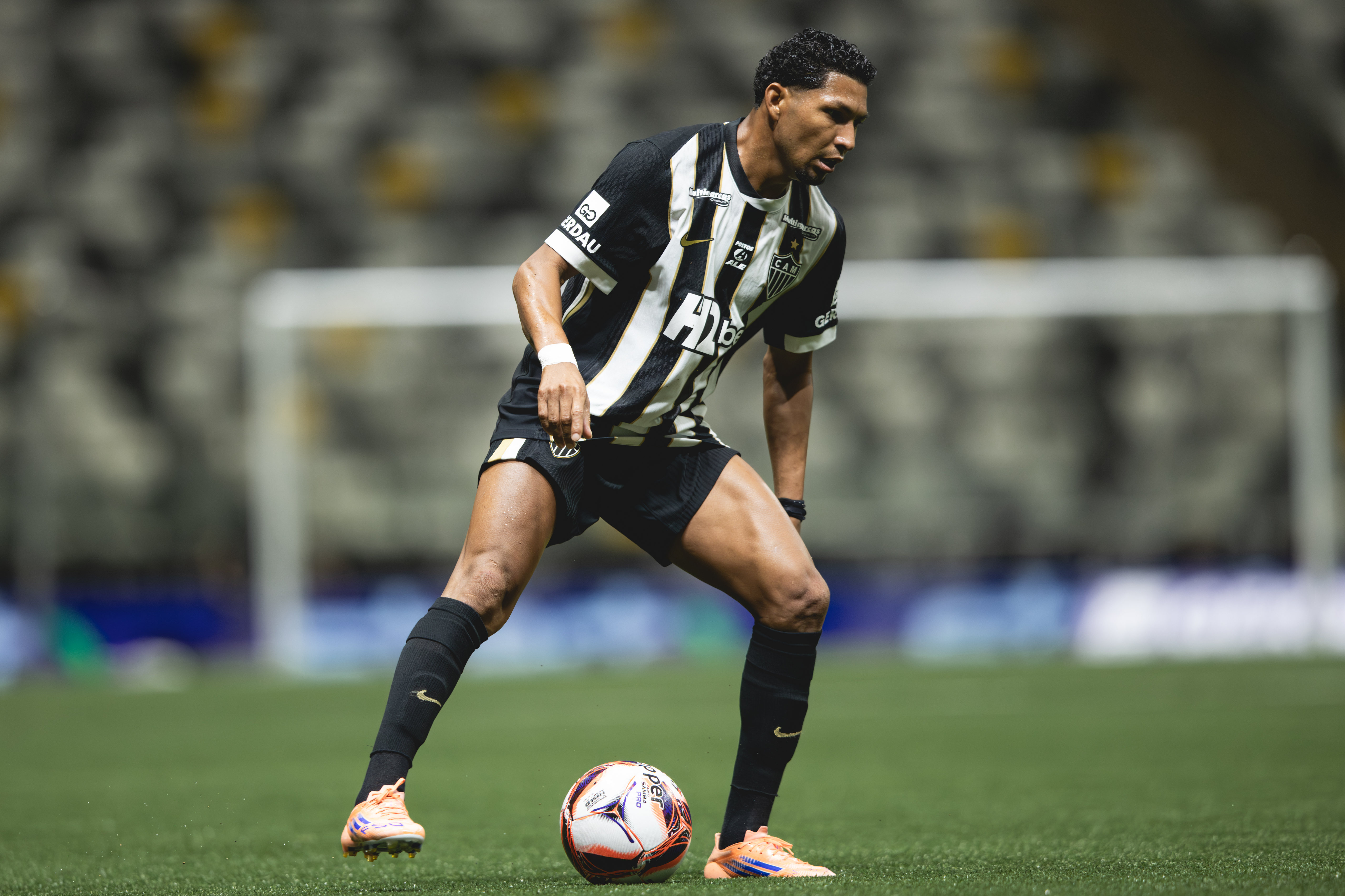 Deistiu de reforço? Corinthians diminui interesse por Rony, do Atlético-MG; Entenda o por que