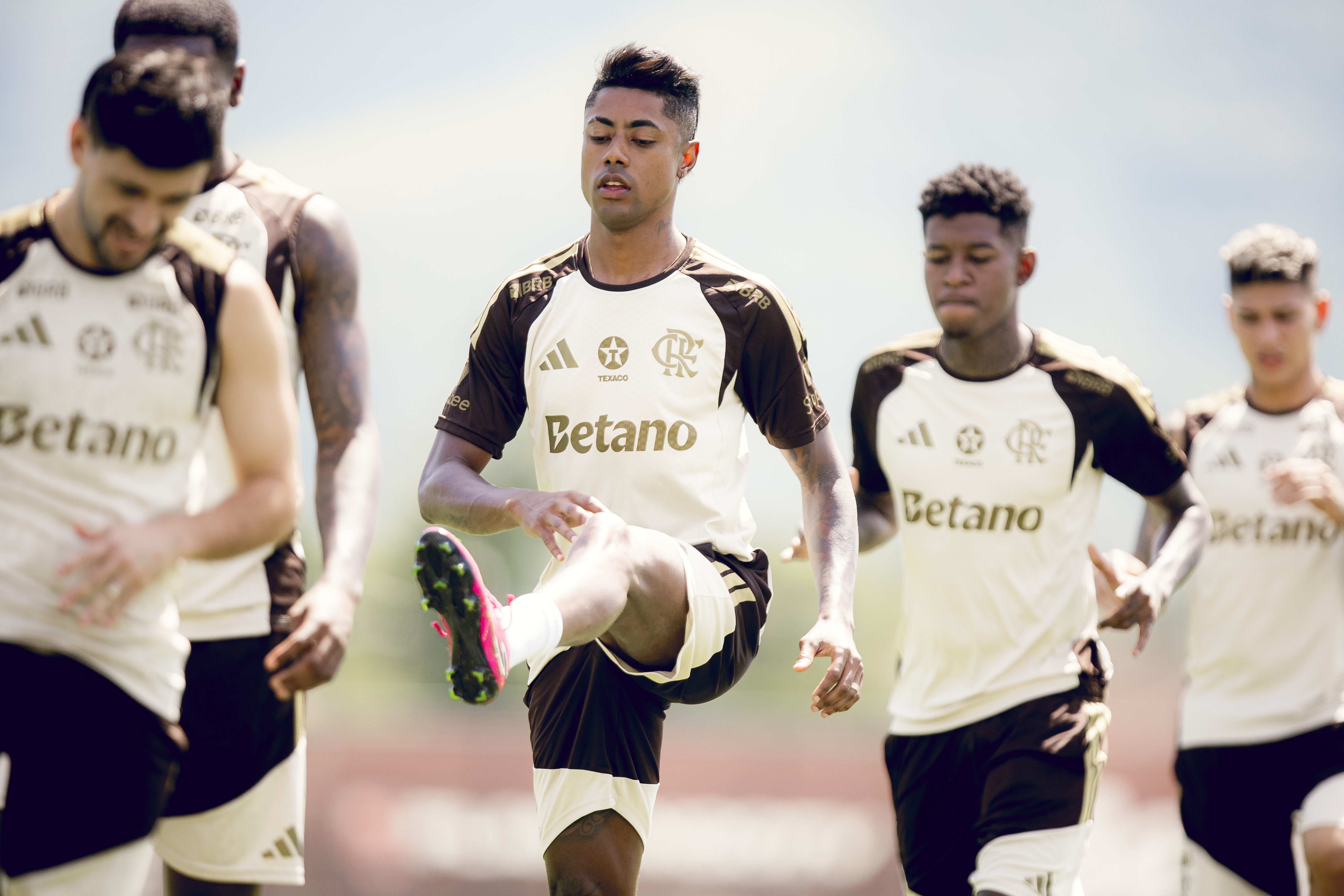 Flamengo x Volta Redonda; saiba onde assistir e as prováveis escalações