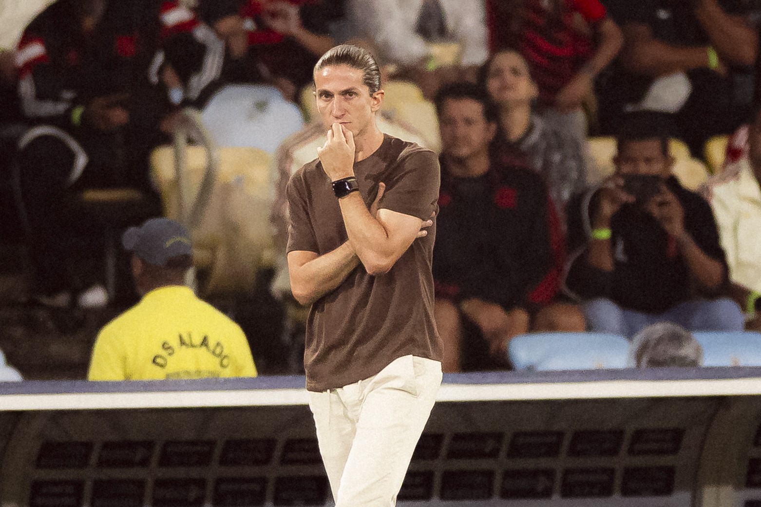 Filipe Luís responde críticas e analisa a volta do Flamengo ao topo: reviravolta à vista?