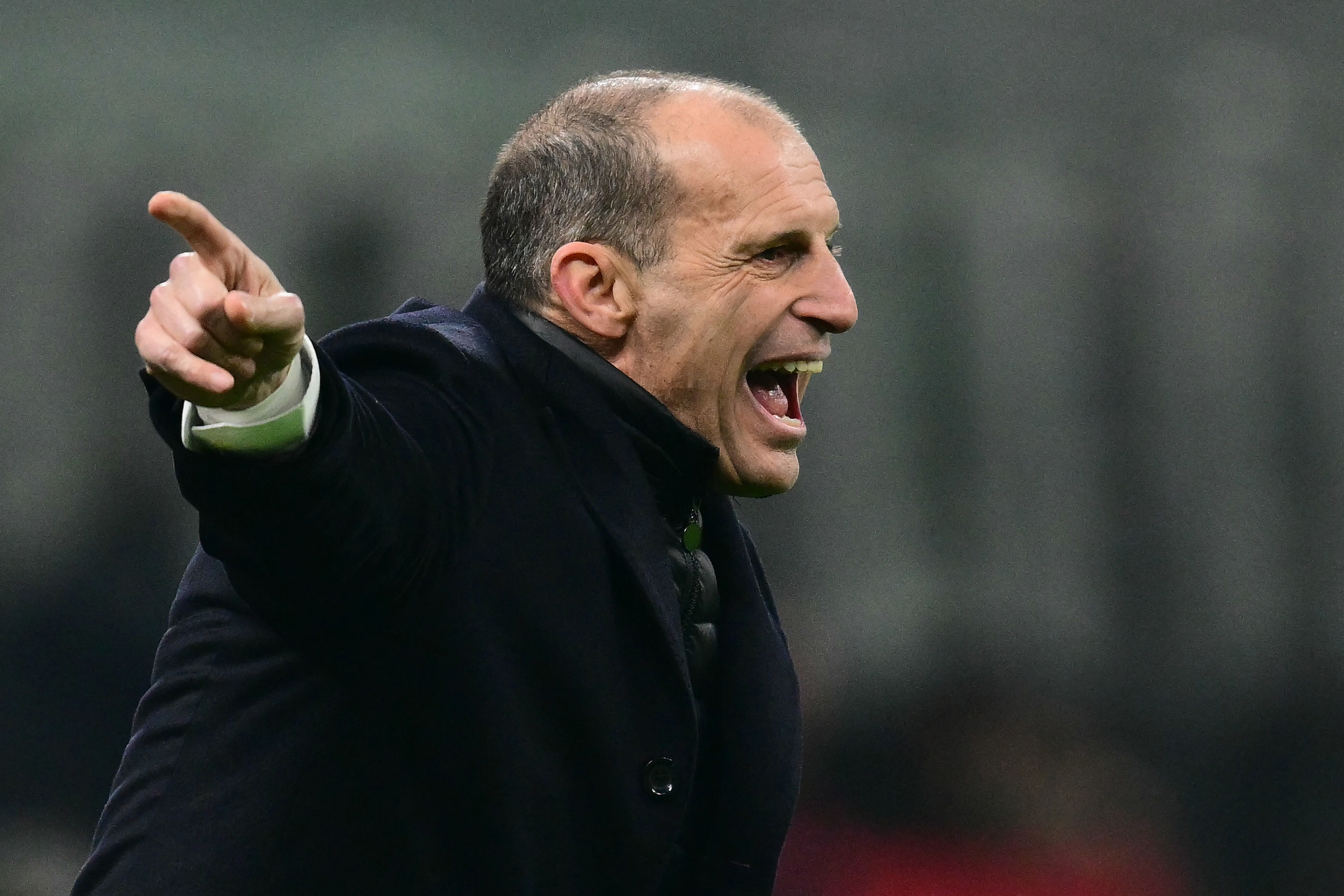 Buscando vaga na Champions, Allegri projeta decisões no Milan: "Não podemos perder o entusiasmo"