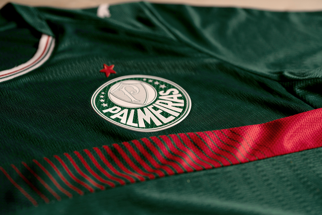 Palmeiras revela novos uniformes e torcedores reagem com empolgação nas redes sociais