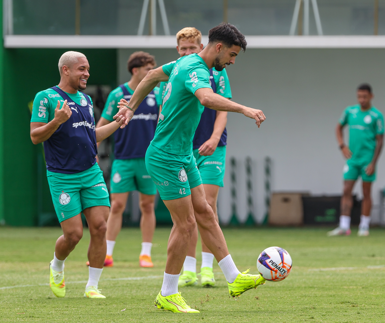 Flaco elogia fase do Palmeiras e afirma: 