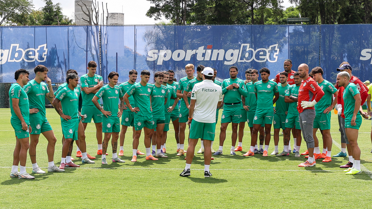 Palmeiras busca recuperação no Paulistão: jogos decisivos e elenco se mobilizam em busca de títulos