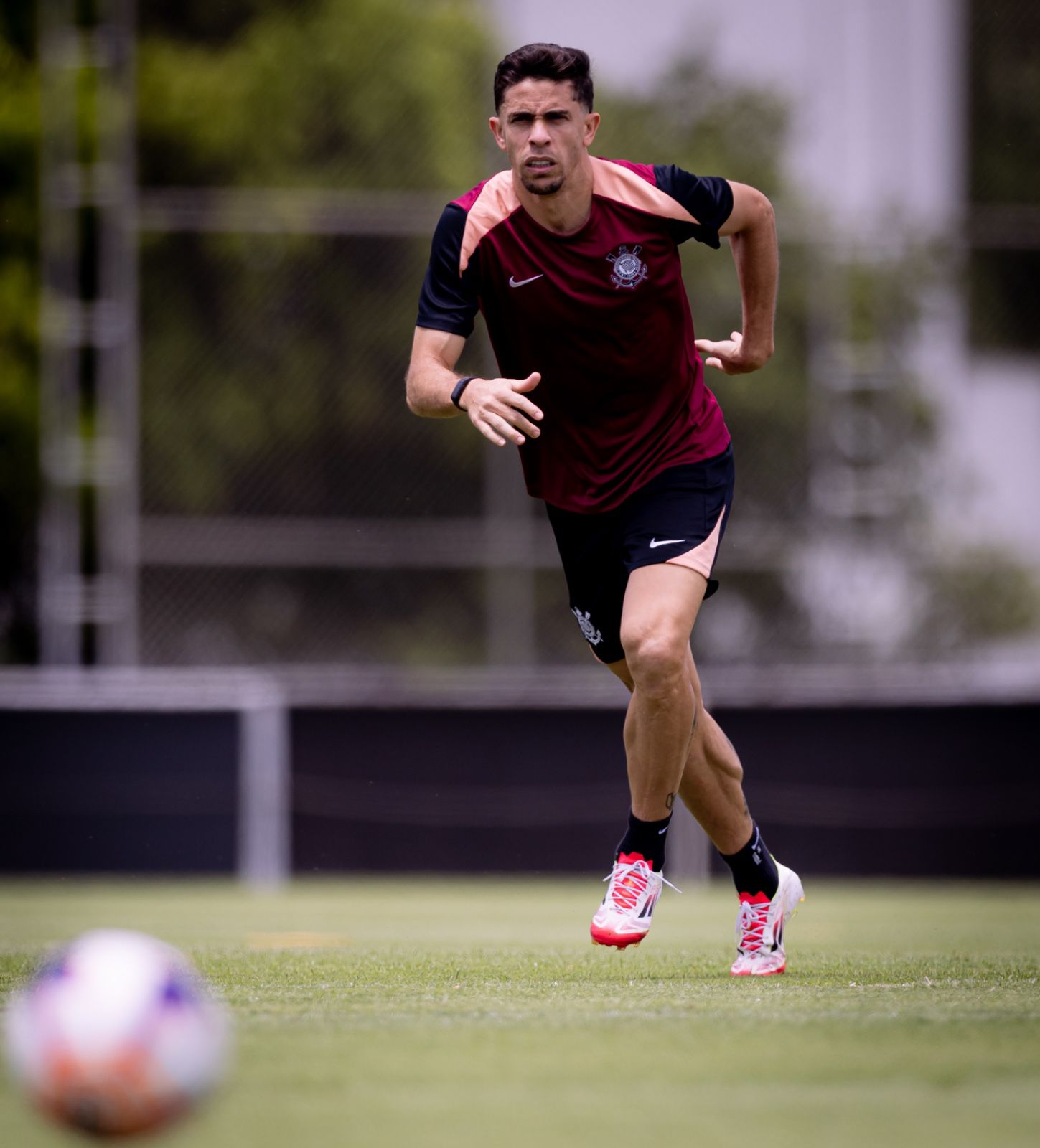Corinthians finaliza ajustes para duelo decisivo com o Bragantino e confirma provável escalação