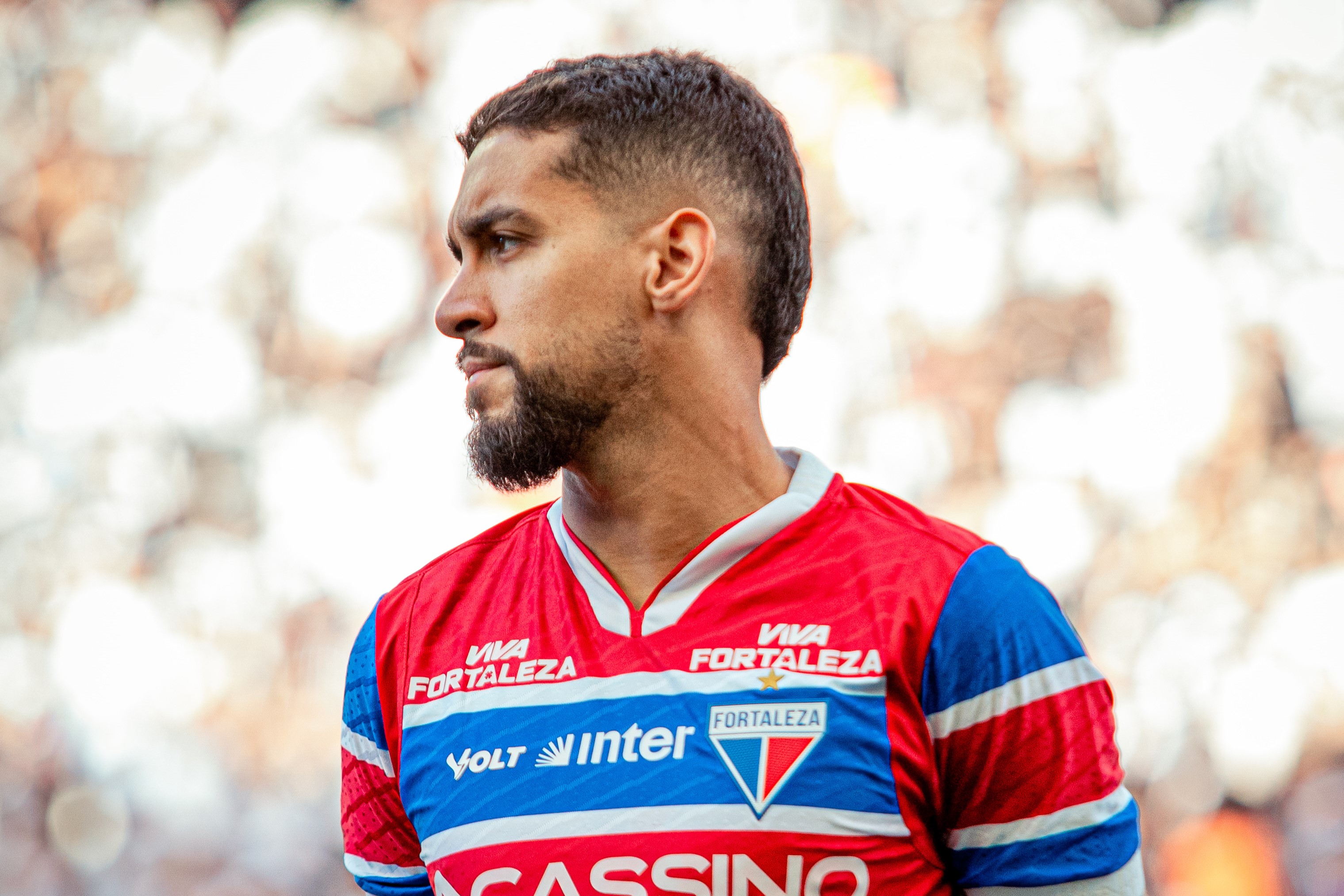 Após falhas, reforço busca redenção no Corinthians em meio a expectativas renovadas