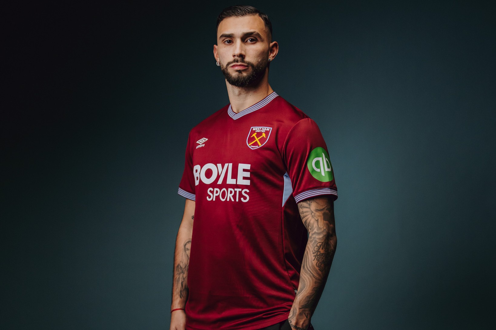 West Ham fecha contrato com Taty Castellanos, que estava na mira do Flamengo nos bastidores