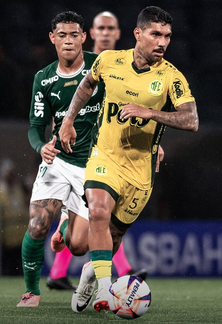 Palmeiras dispara na liderança do Paulista após vencer Mirassol em jogo decisivo e tenso