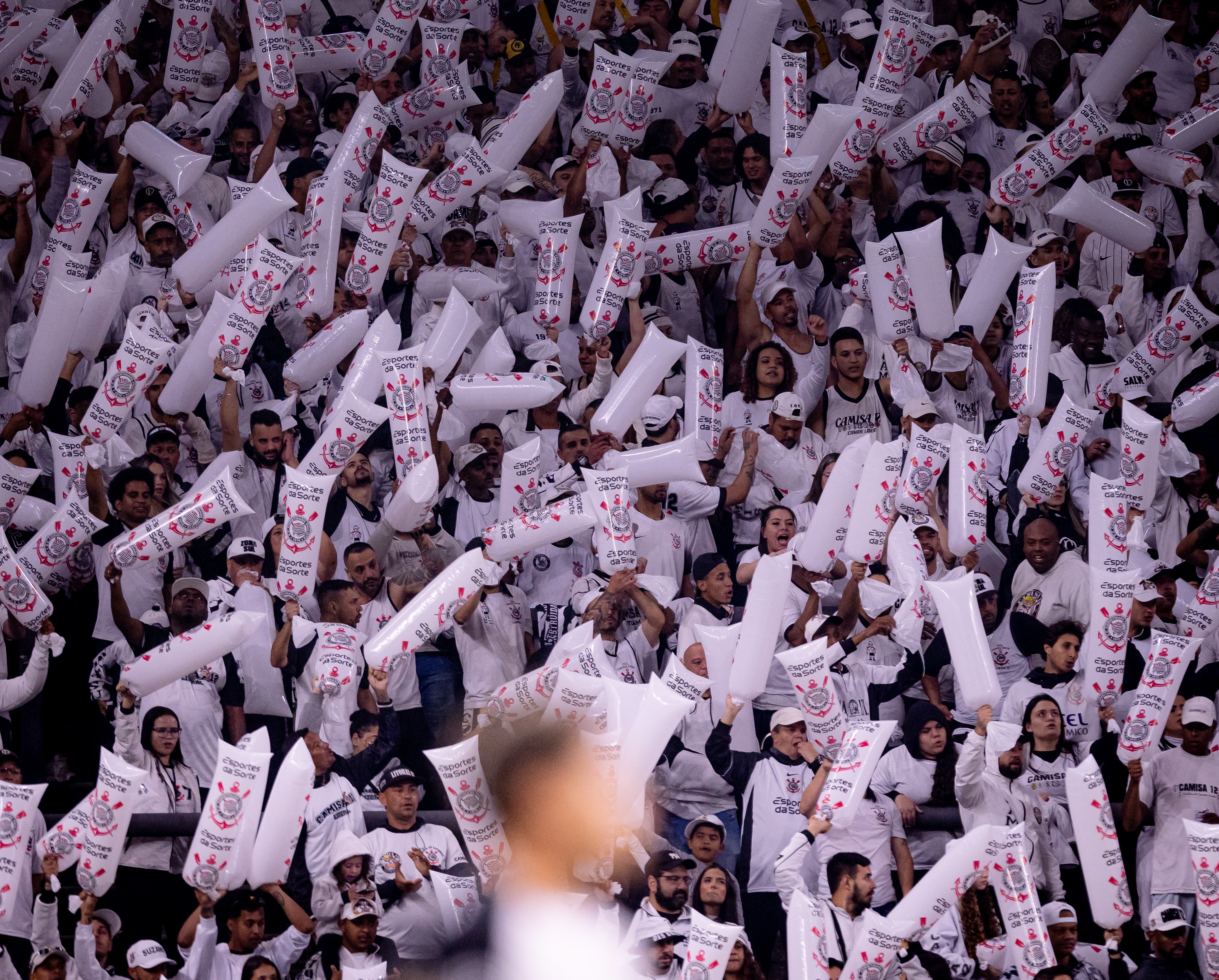 Corinthians reverte punições, garante torcida e titulares nos primeiros jogos do Paulistão