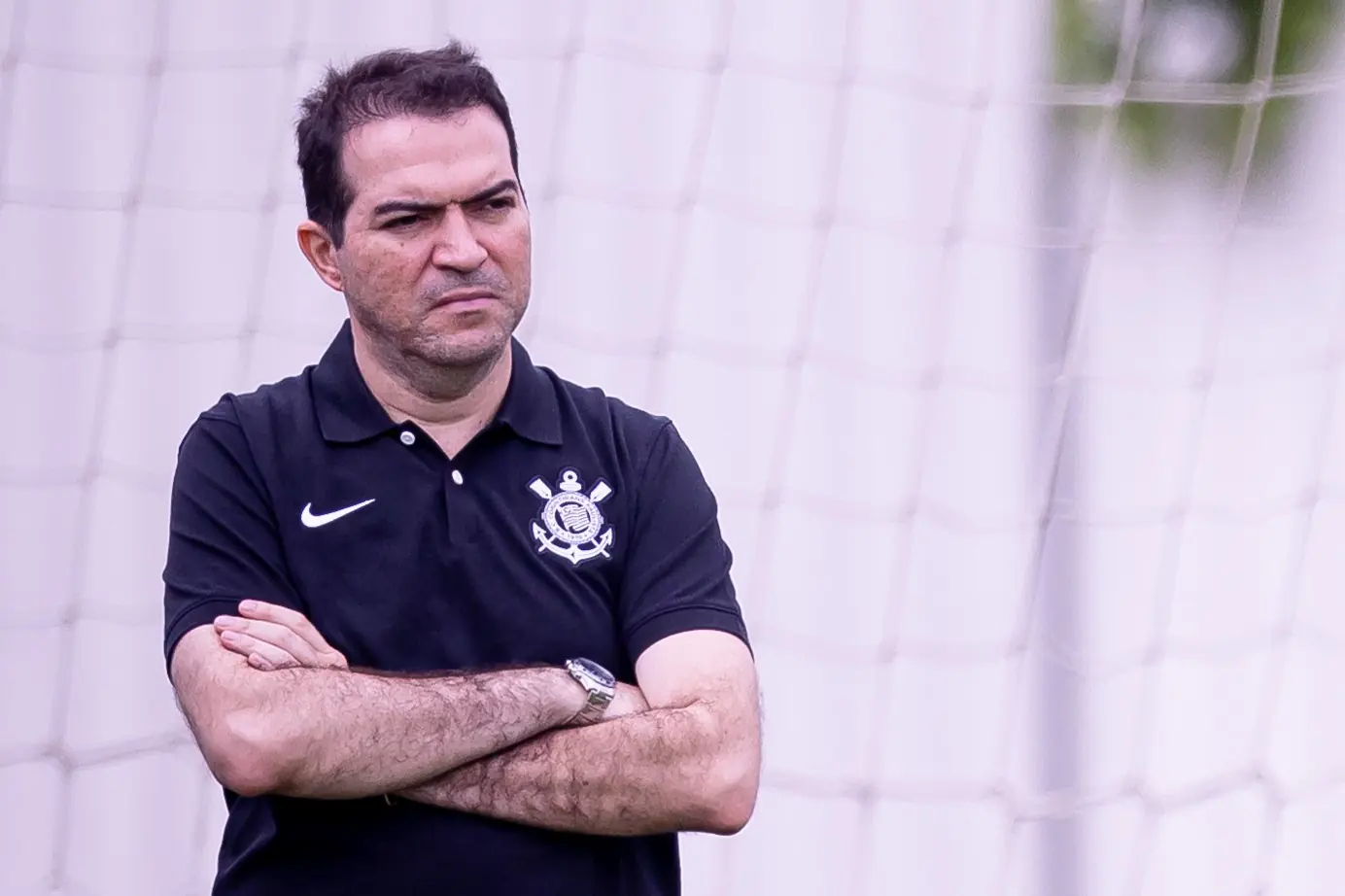 Marcelo Paz reage ao assédio por Breno Bidon e segura joia até 2029