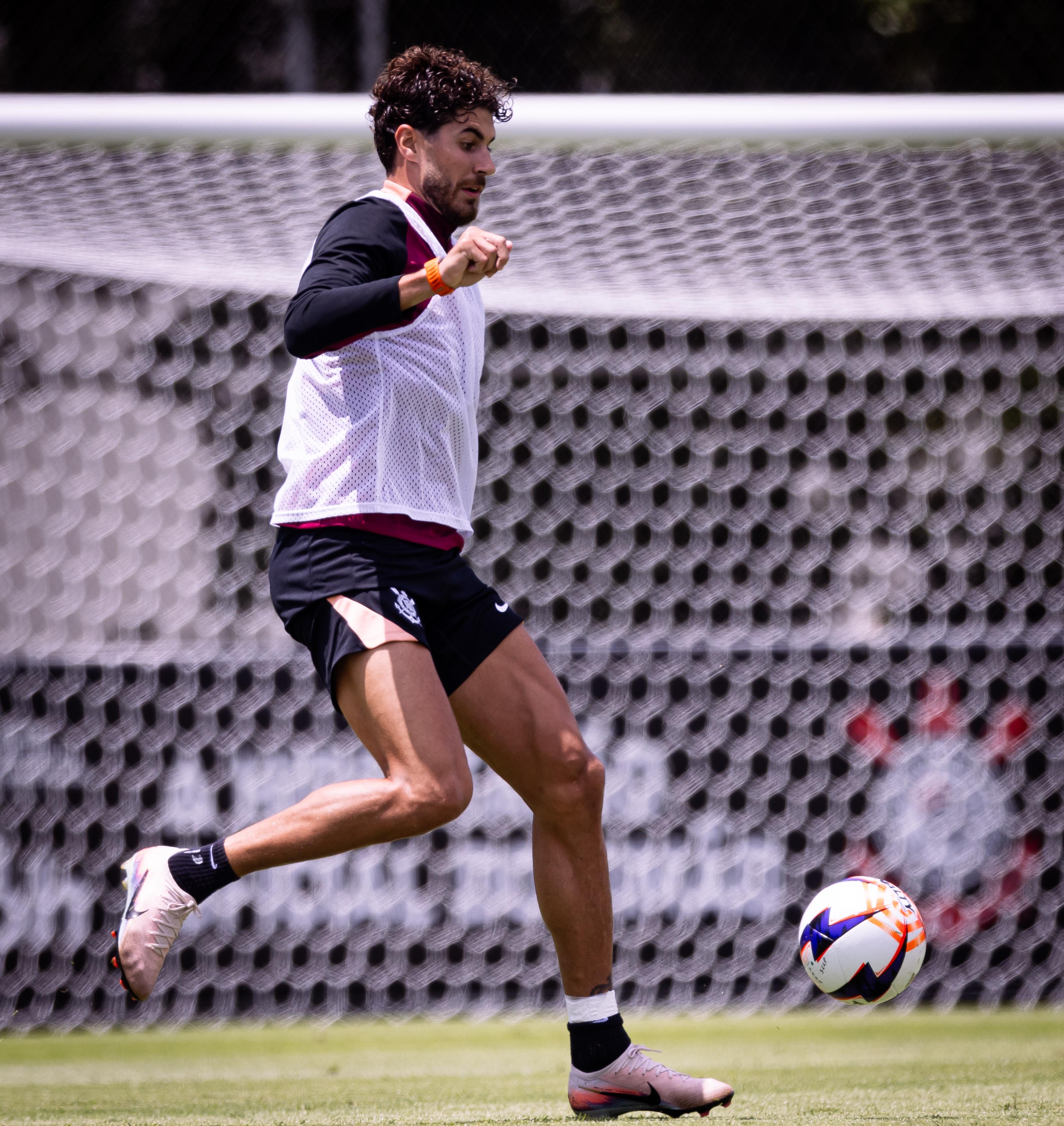 Pedro Raul retorna ao Corinthians e desafia Dorival: 