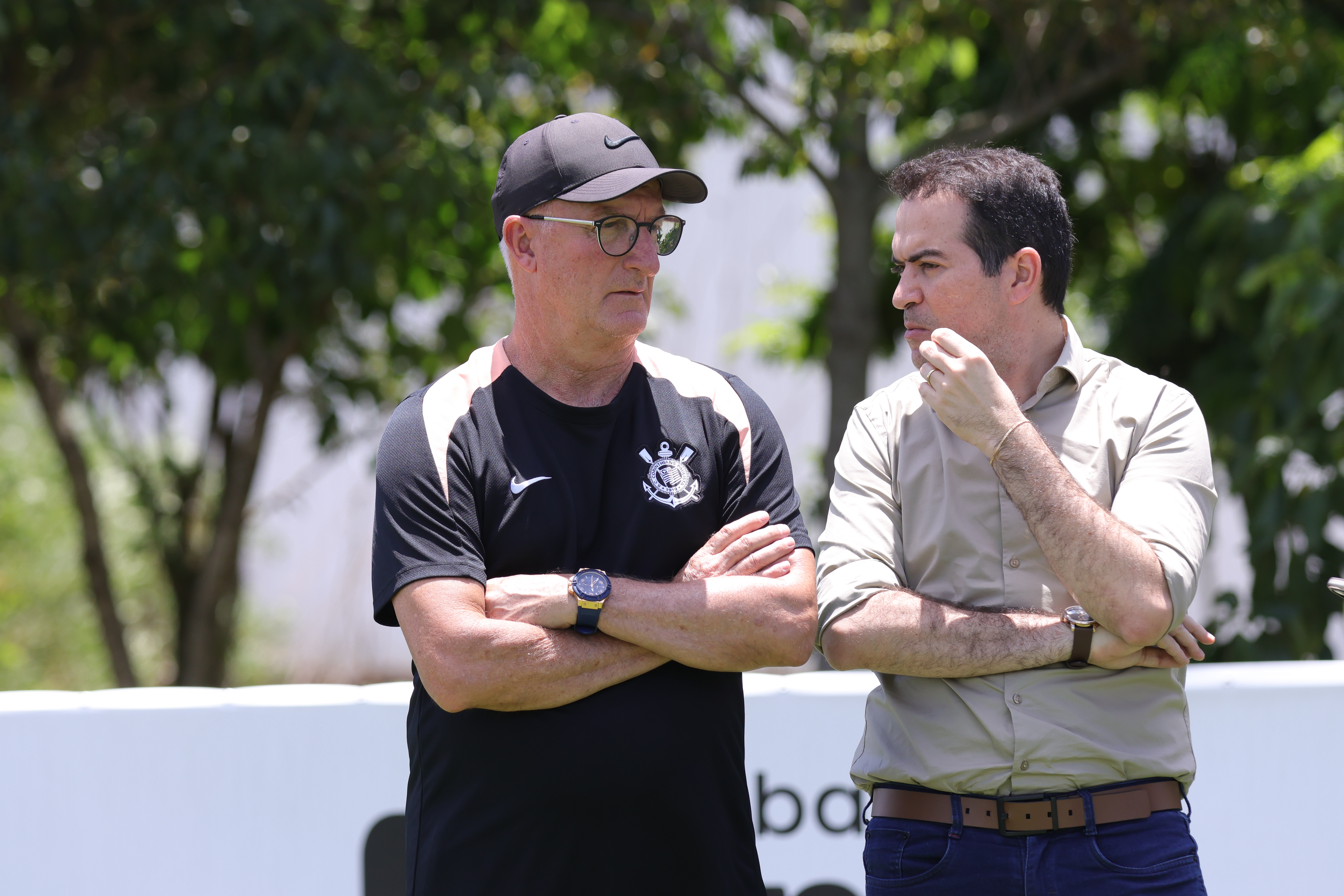 Corinthians se mobiliza para maratona da Série A e promete rodízio estratégico no elenco